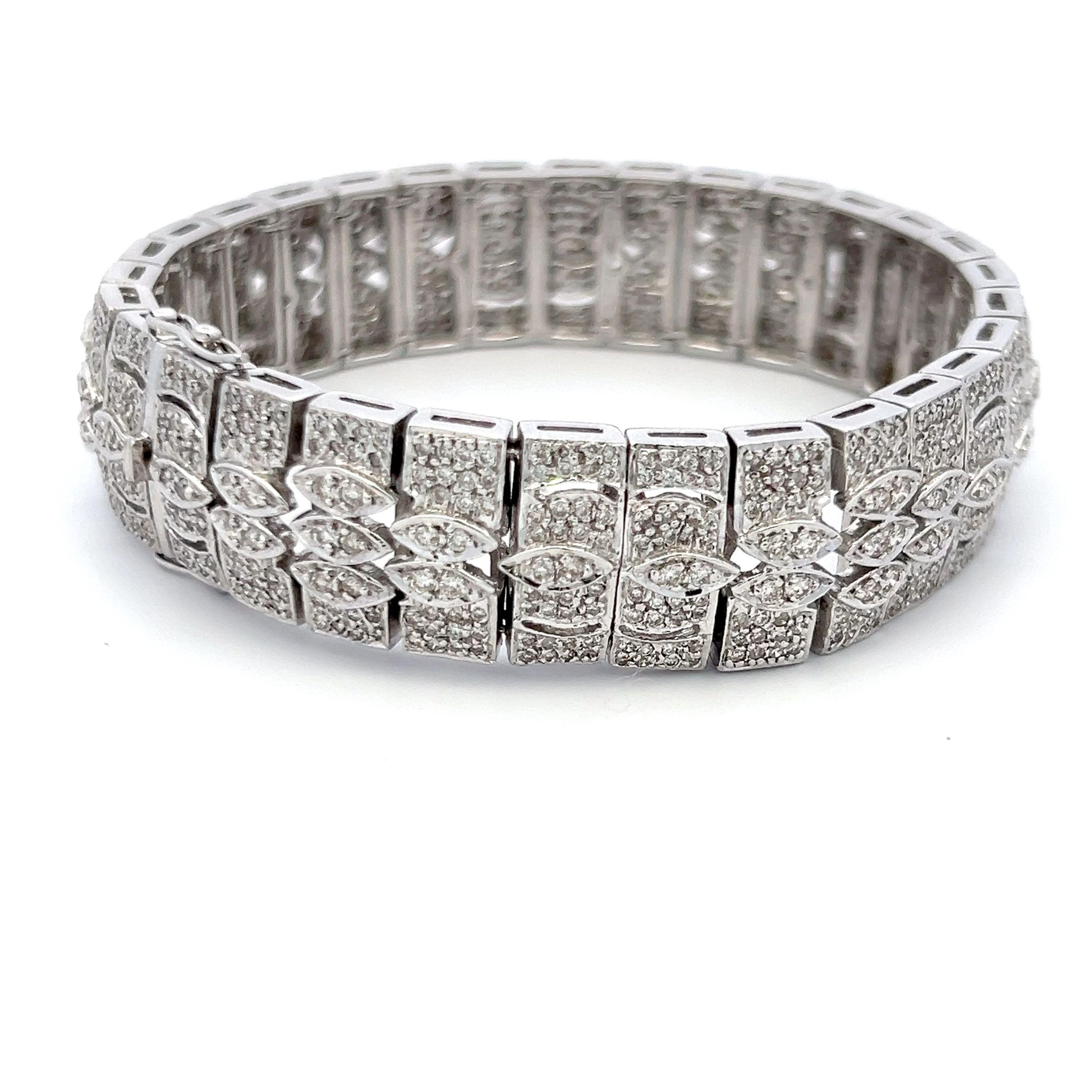 7.00 Carat Round Brilliant Diamond 14 Karat White Gold Art-Deco Bracelet For Sale 2