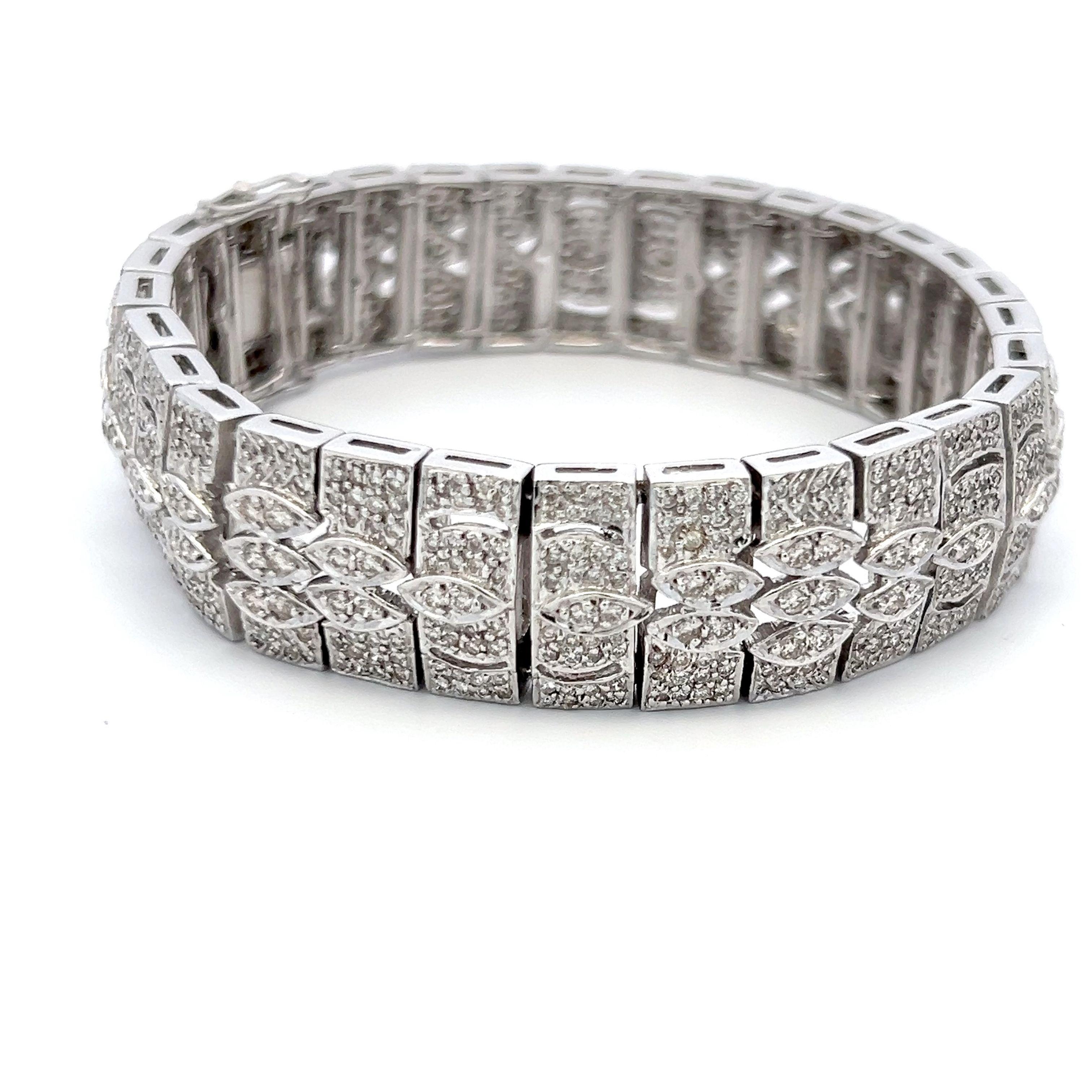 7.00 Carat Round Brilliant Diamond 14 Karat White Gold Art-Deco Bracelet For Sale 3