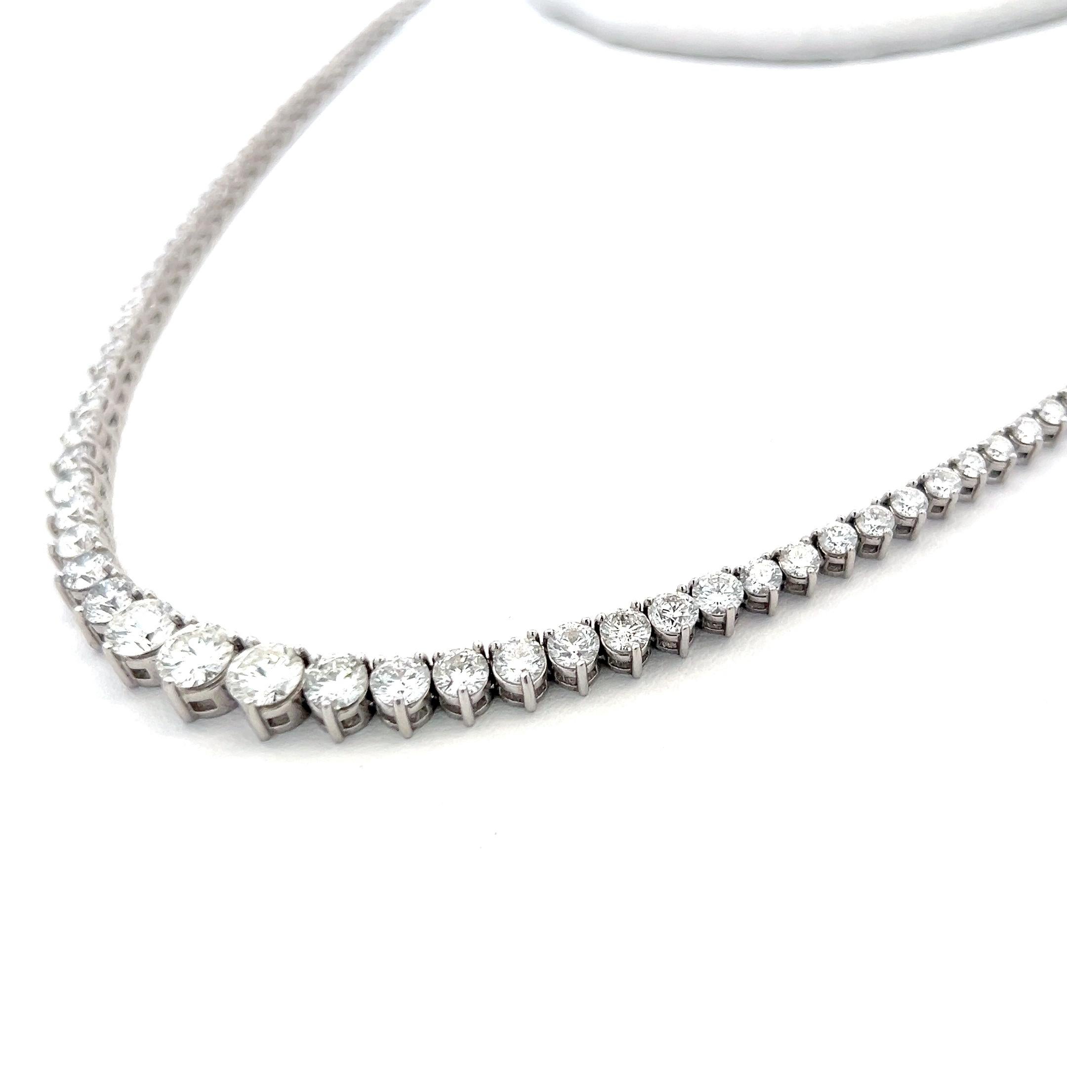 Title:
7.00 Carat Round Brilliant G VS1 Diamond 18 Karat White Gold Riviera Necklace
Style:
Riviera
Metal:
18 Karat White Gold
Gemstone 1:
7 Carat Diamond
Number of Stones:
143
Color:
G
Clarity:
VS1
Shape:
Round