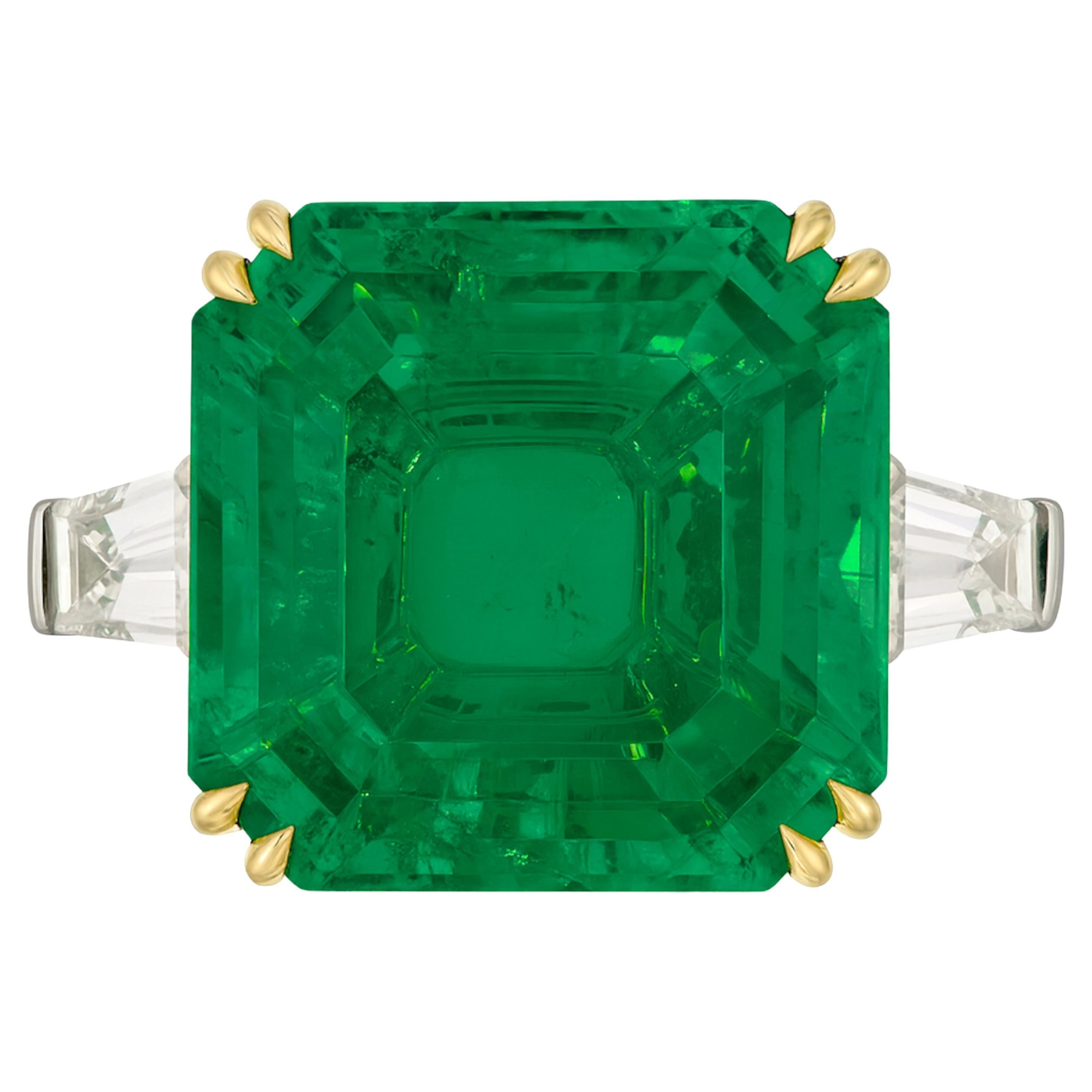 7,00 Karat Lebendiges Grün ohne Öl Smaragd Ring - C. Dunaigre zertifiziert im Angebot