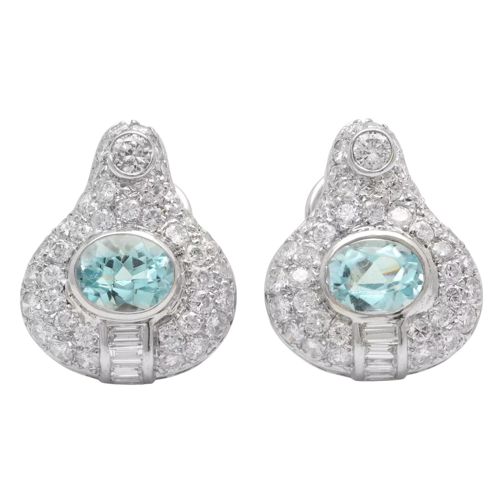 Pendientes de oro blanco macizo de 18 quilates con aguamarina natural y diamantes de 7,00 quilates Corte mixto en venta