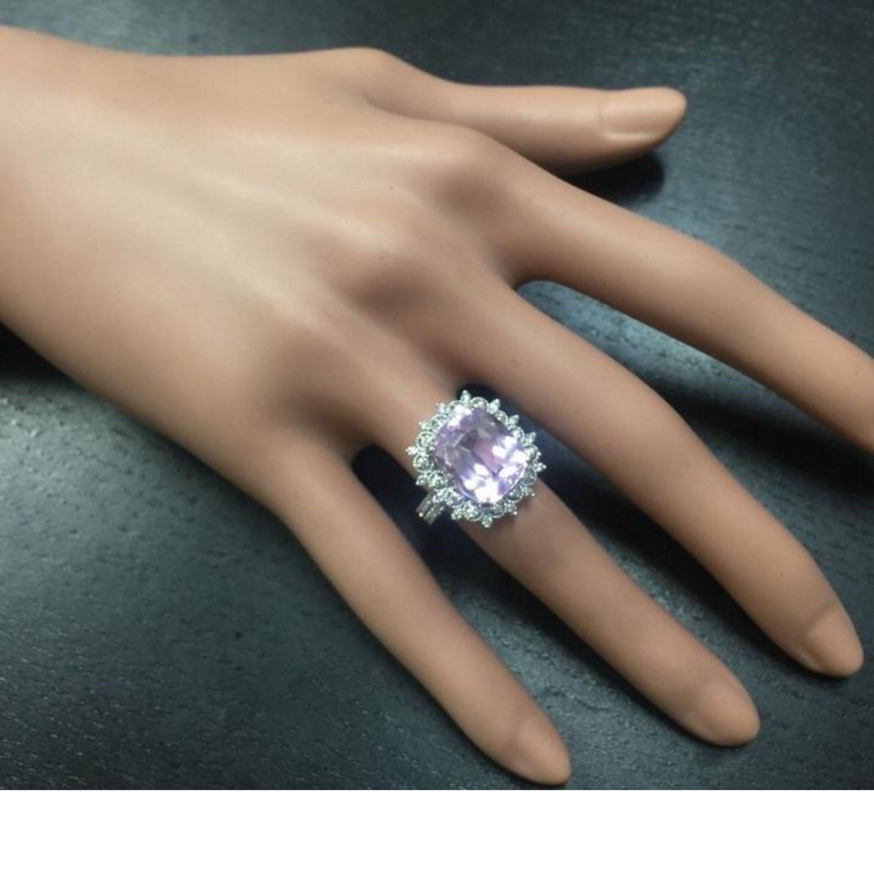 Women's 7.00 Carat Natural Kunzite and Diamond 14 Karat Solid White Gold Ring For Sale