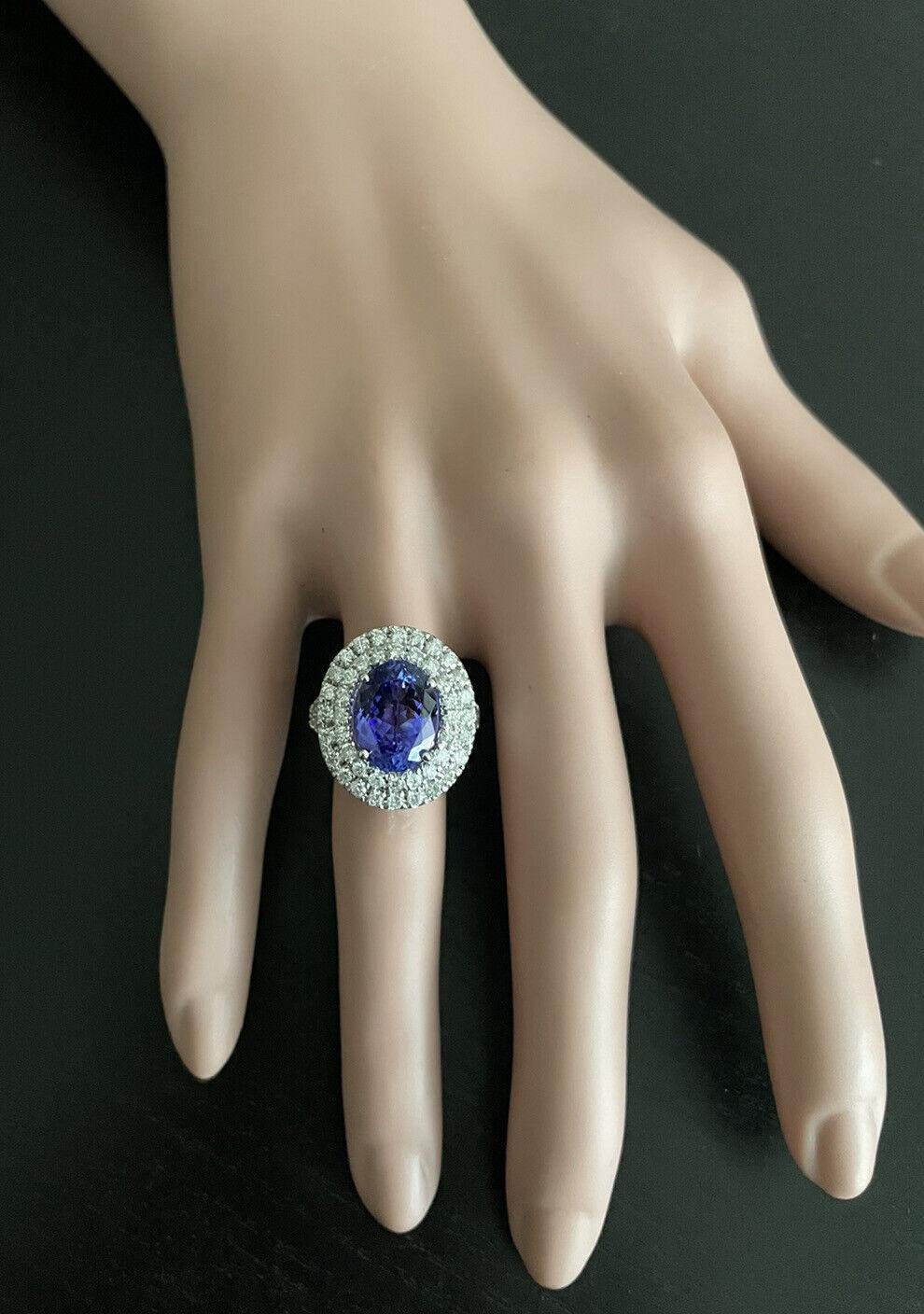Women's 7.00 Carats Natural Tanzanite and Diamond 14K Solid White Gold Ring For Sale
