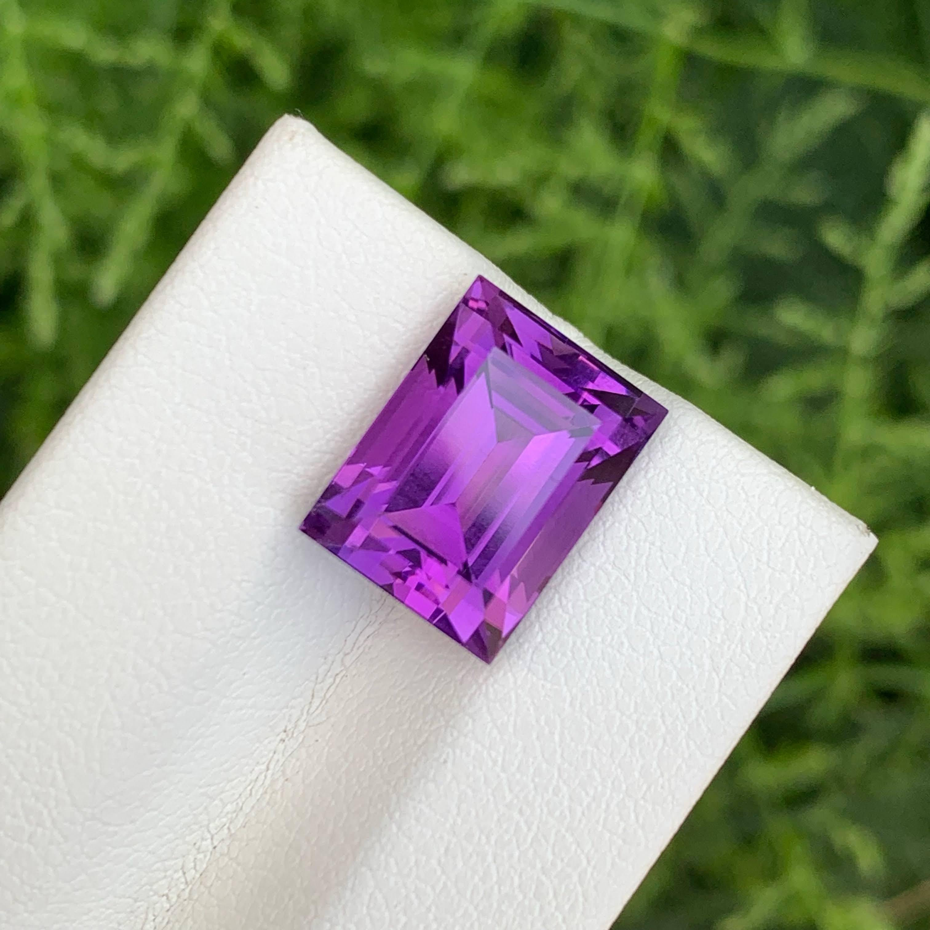 7.00 carats Purple Amethyst Stone Baguette Cut Natural Brazilian Gemstone In New Condition For Sale In Bangkok, TH