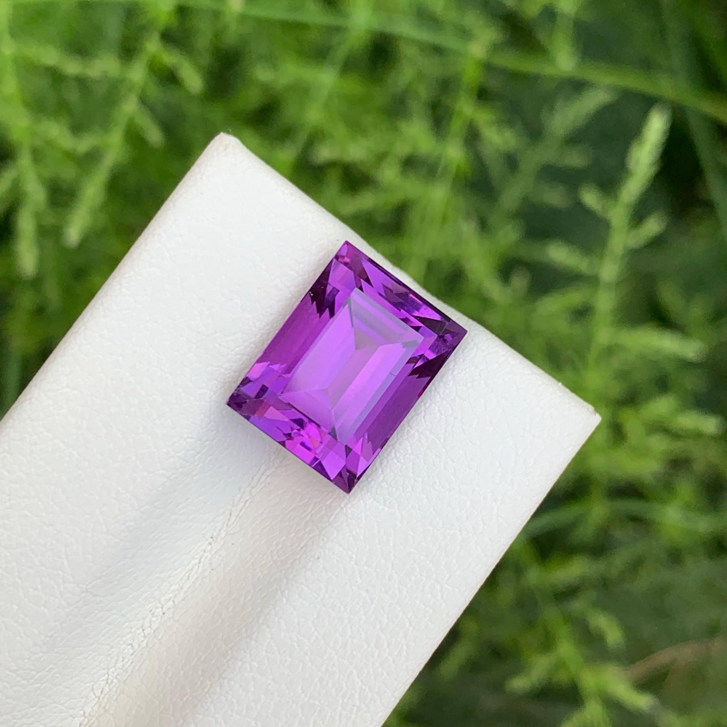7.00 carats Purple Amethyst Stone Baguette Cut Natural Brazilian Gemstone For Sale 1