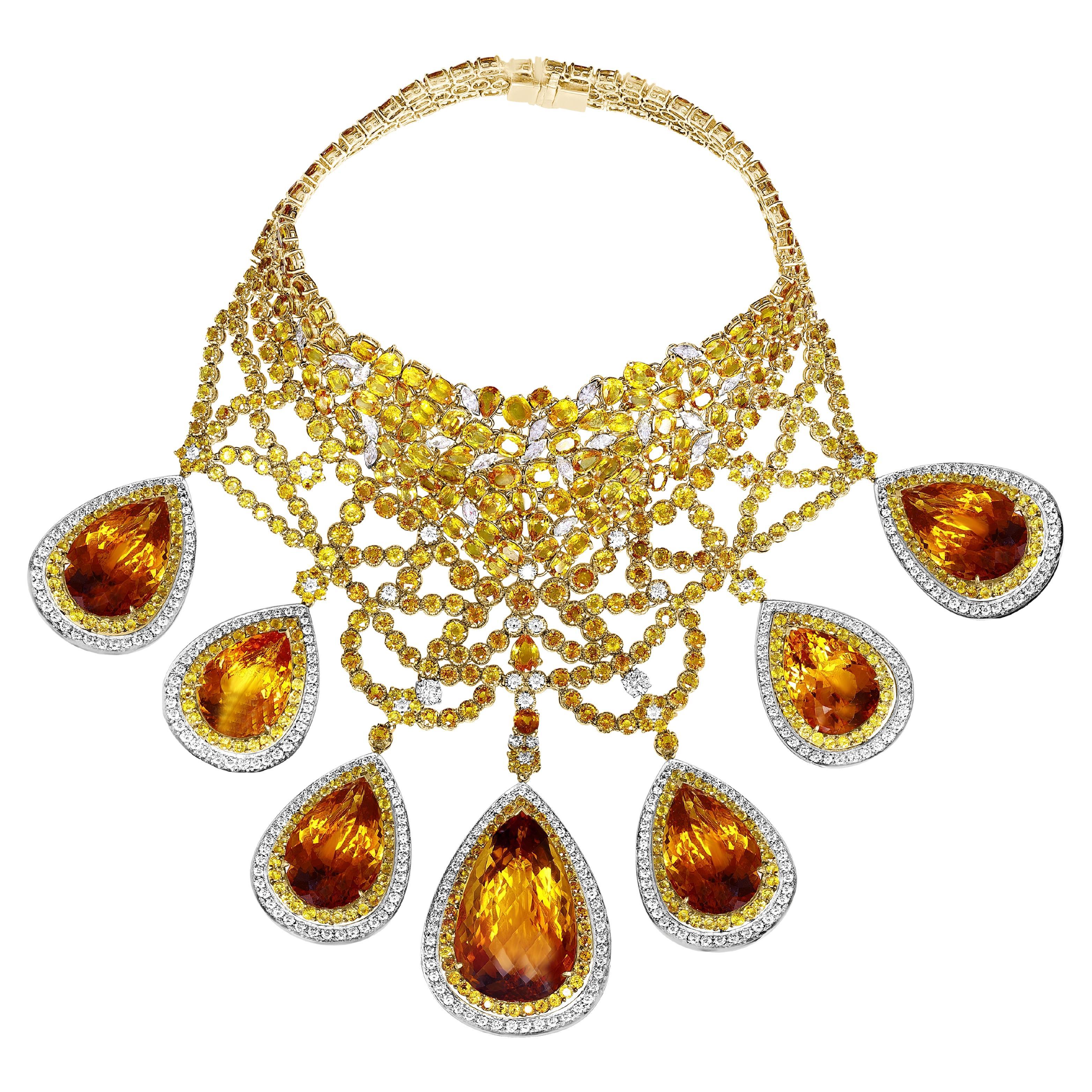 
Vintage Suite , Necklace and Earring
700 Ct Citrine ,450 Ct YS & 35 Ct Diamond Necklace + ER Suite 18 Kt  Gold 487 Gm
Out of this world suite 
Royal Set 
Total 7 Drops of  Pear shape citrine approximately 700 ct , 5 drops in the necklace and two