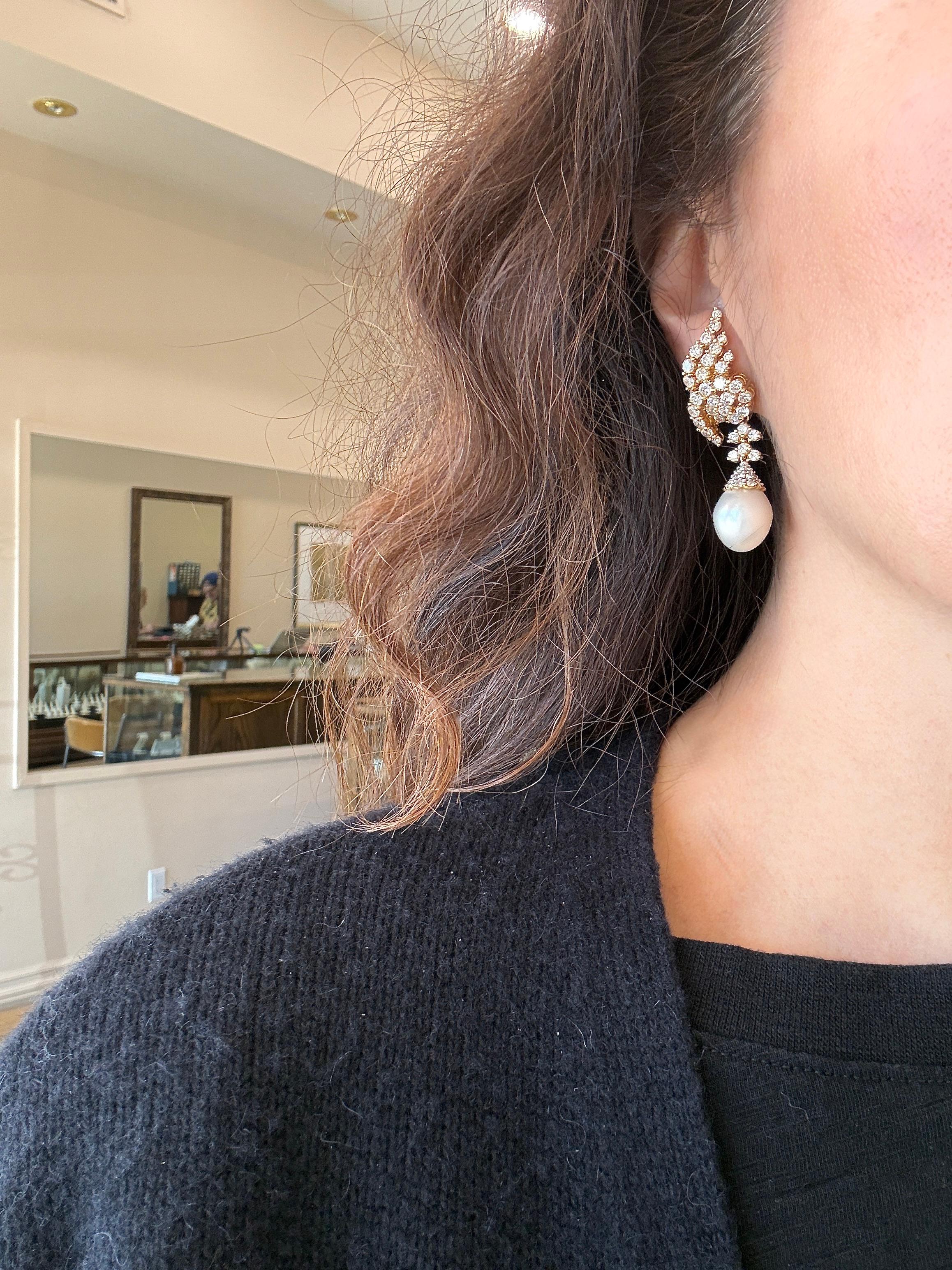 7.00 CT Diamond and South Sea Pearl 18K Gold Earrings 4