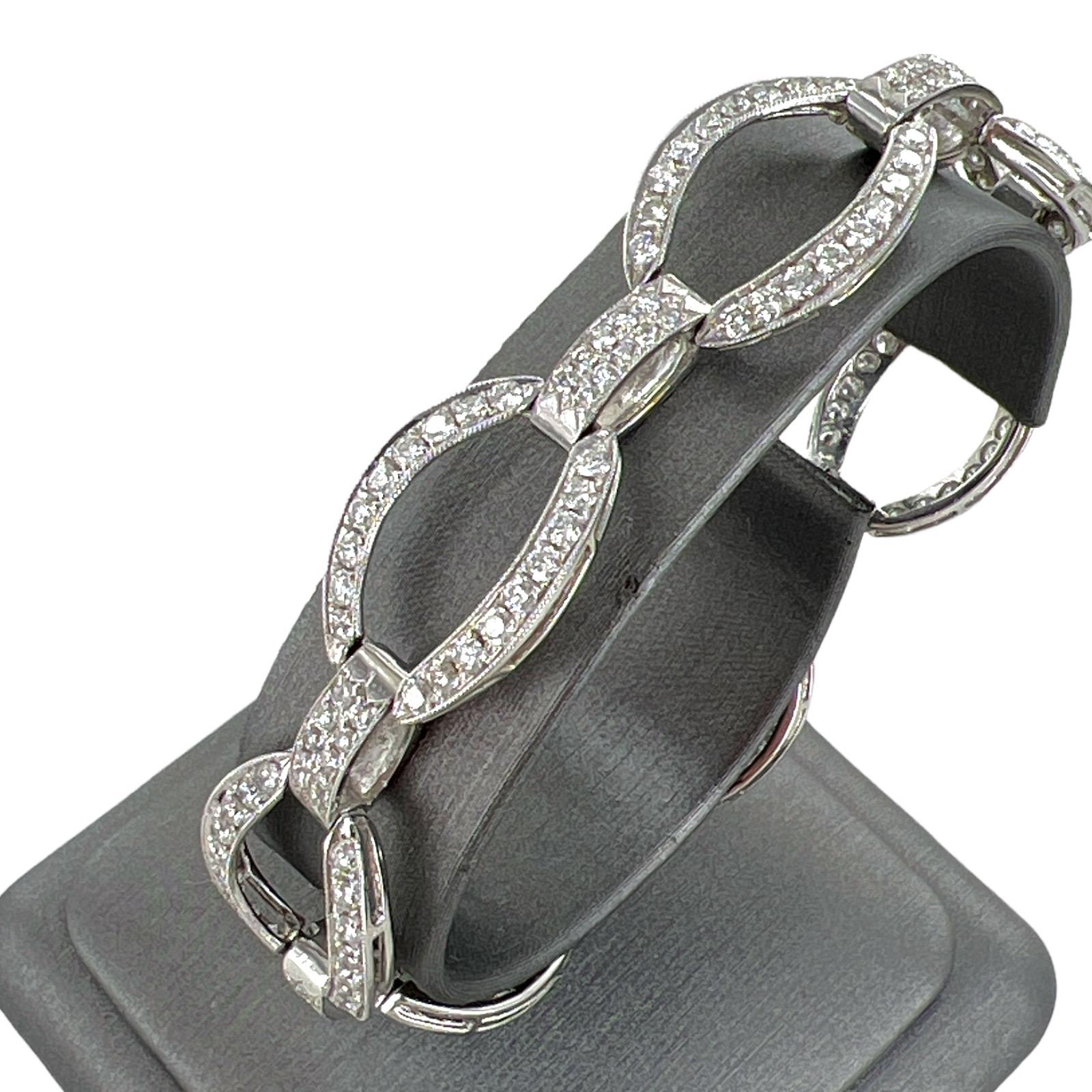 Modern 7.00 CTW Round Brilliant Diamond Platinum Oval Open Link Bracelet For Sale