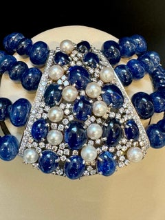 700Ct Sapphire Bead Necklace with cabochon & Diamond Center & Diamond Spacer 18K