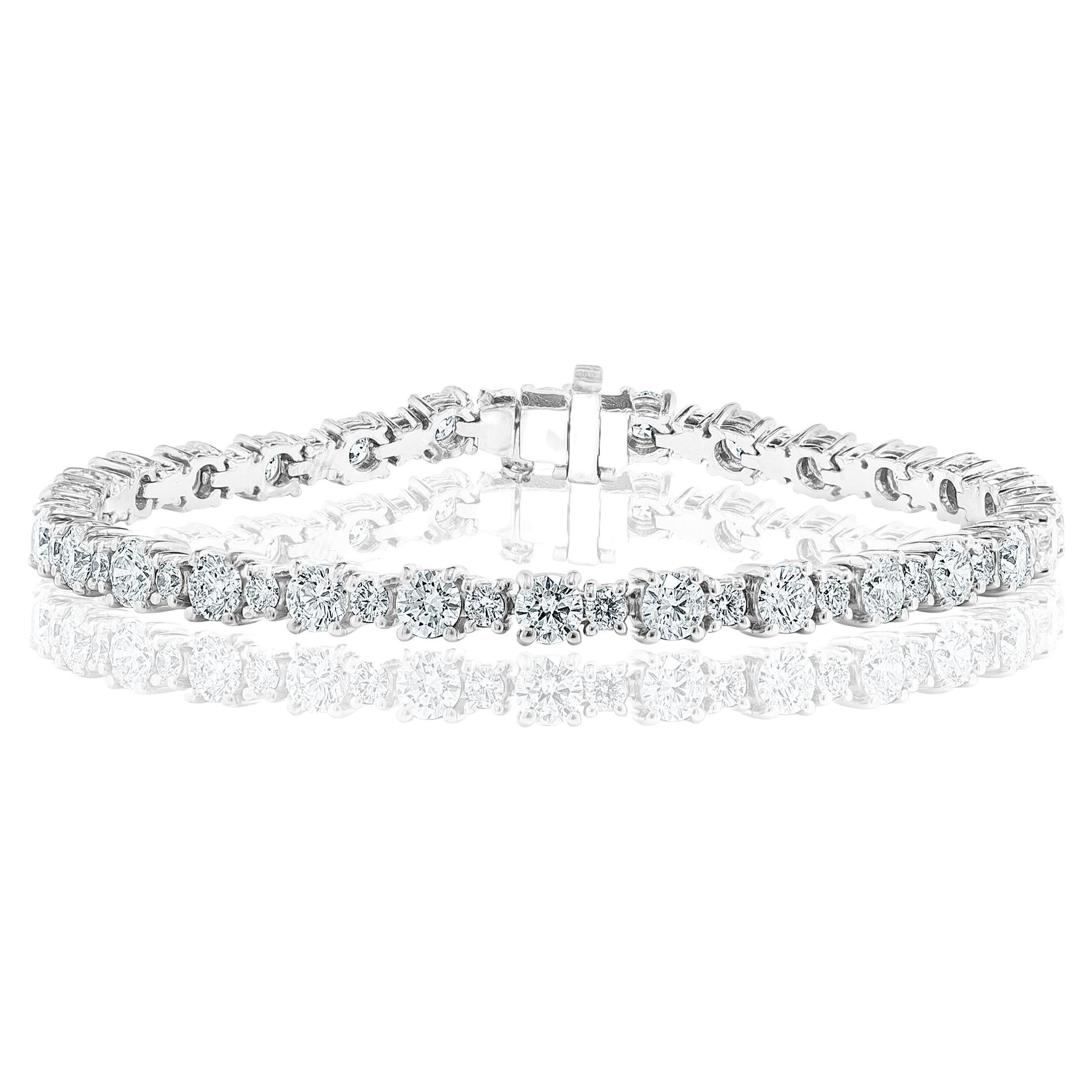 Bracelet tennis en or blanc 14 carats avec diamants taille brillant de 7,01 carats en vente