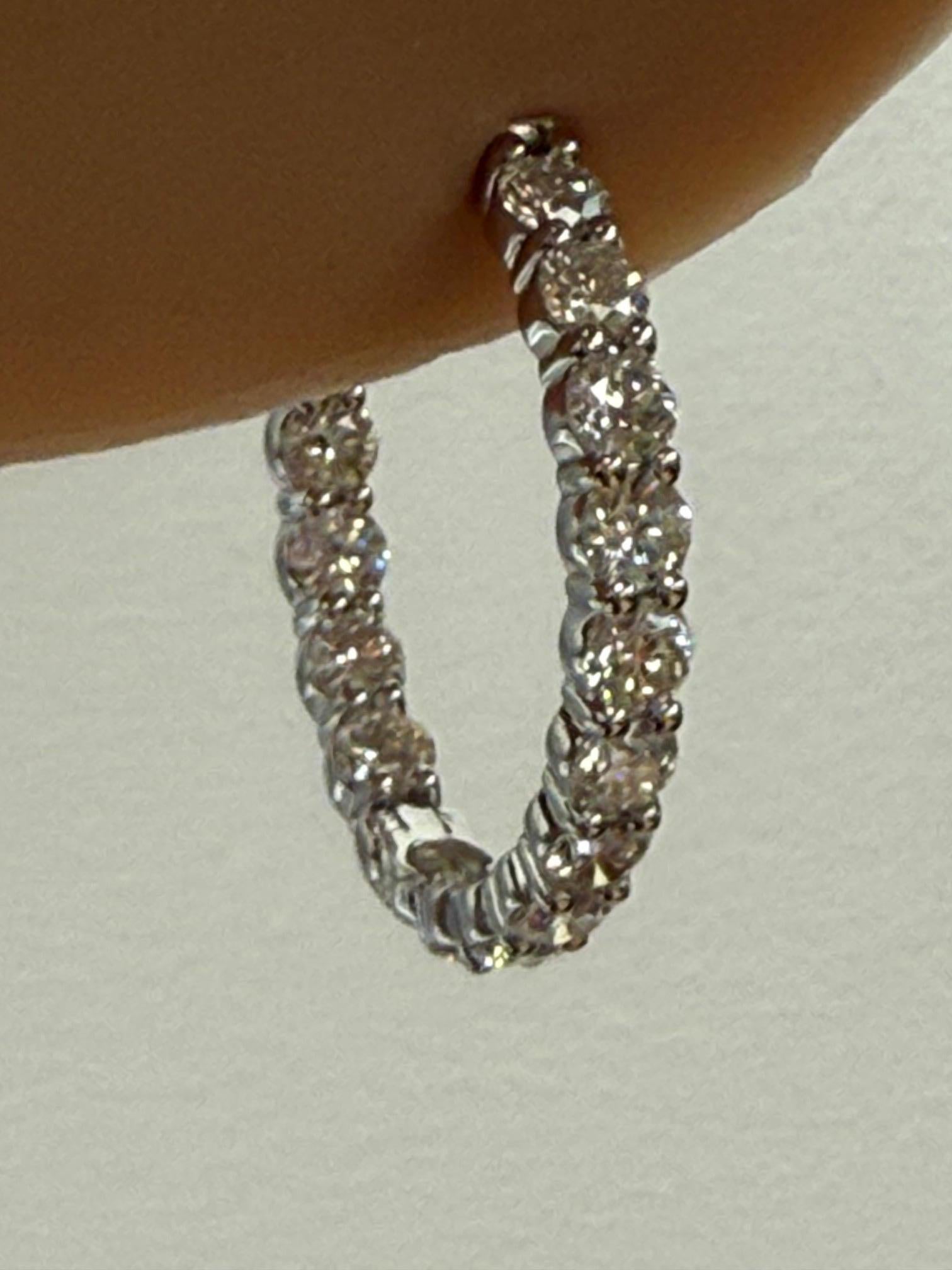 7,02ct. Orecchini a cerchio con diamanti tondi e brillanti in oro bianco 14 carati in vendita 4