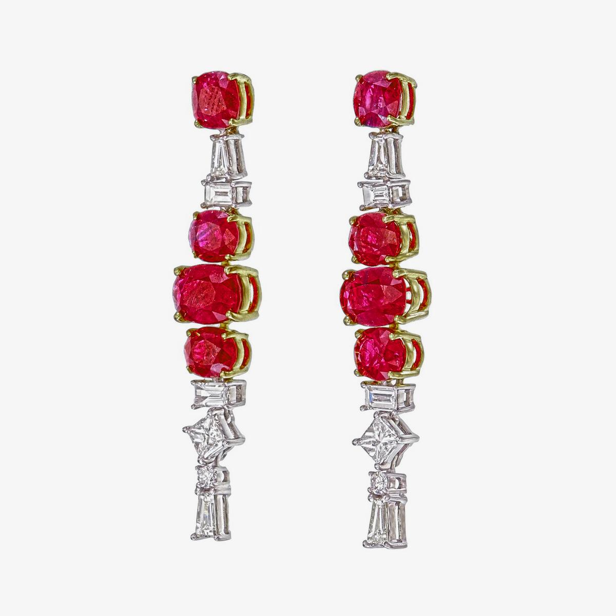 Taglio rotondo Orecchini con rubino birmano senza calore e diamanti da 7,03 carati in oro bianco da 18 carati in vendita