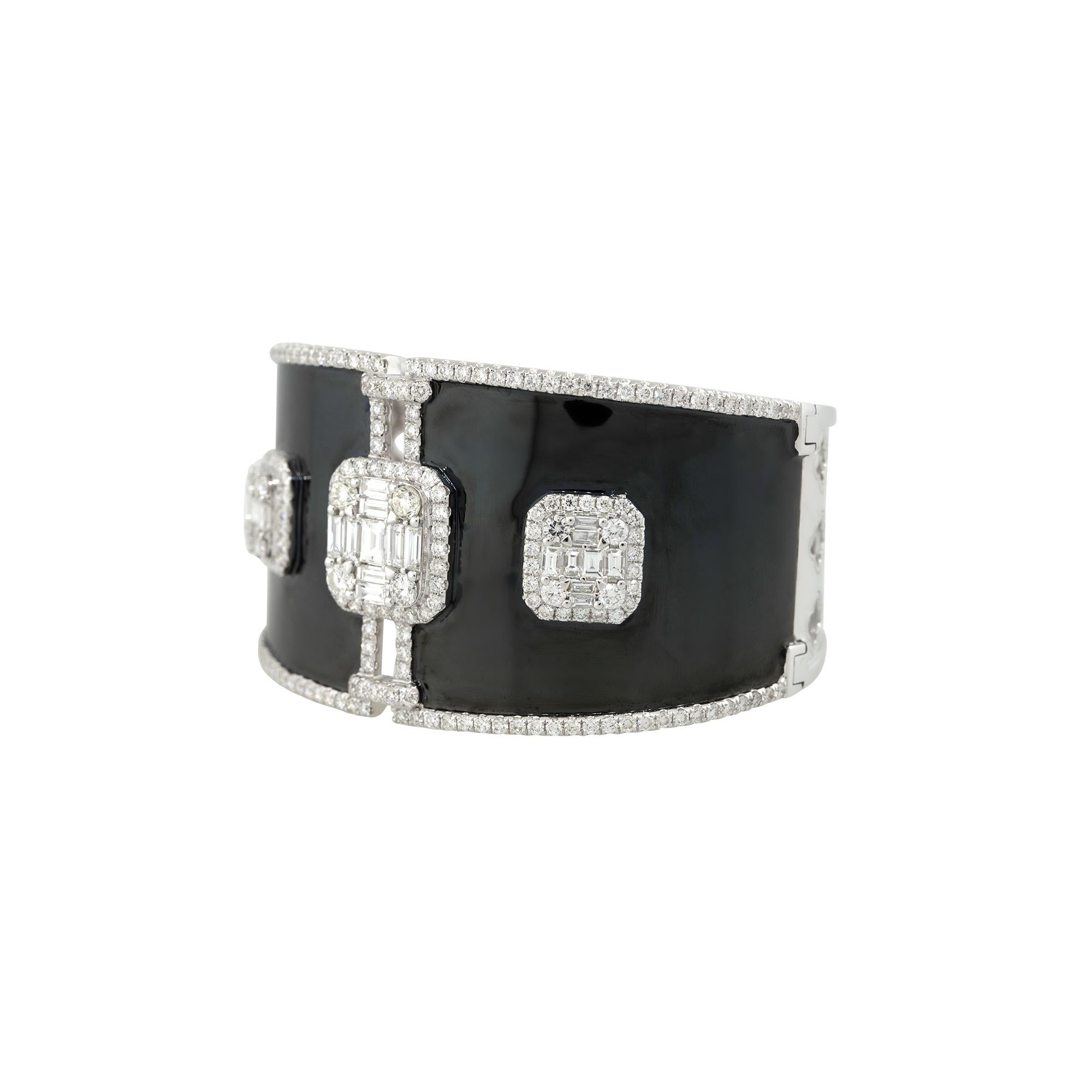 7.03 Carat Diamond Mosaic & Black Enamel Wide Cuff Bracelet 18 Karat in Stock In Excellent Condition For Sale In Boca Raton, FL