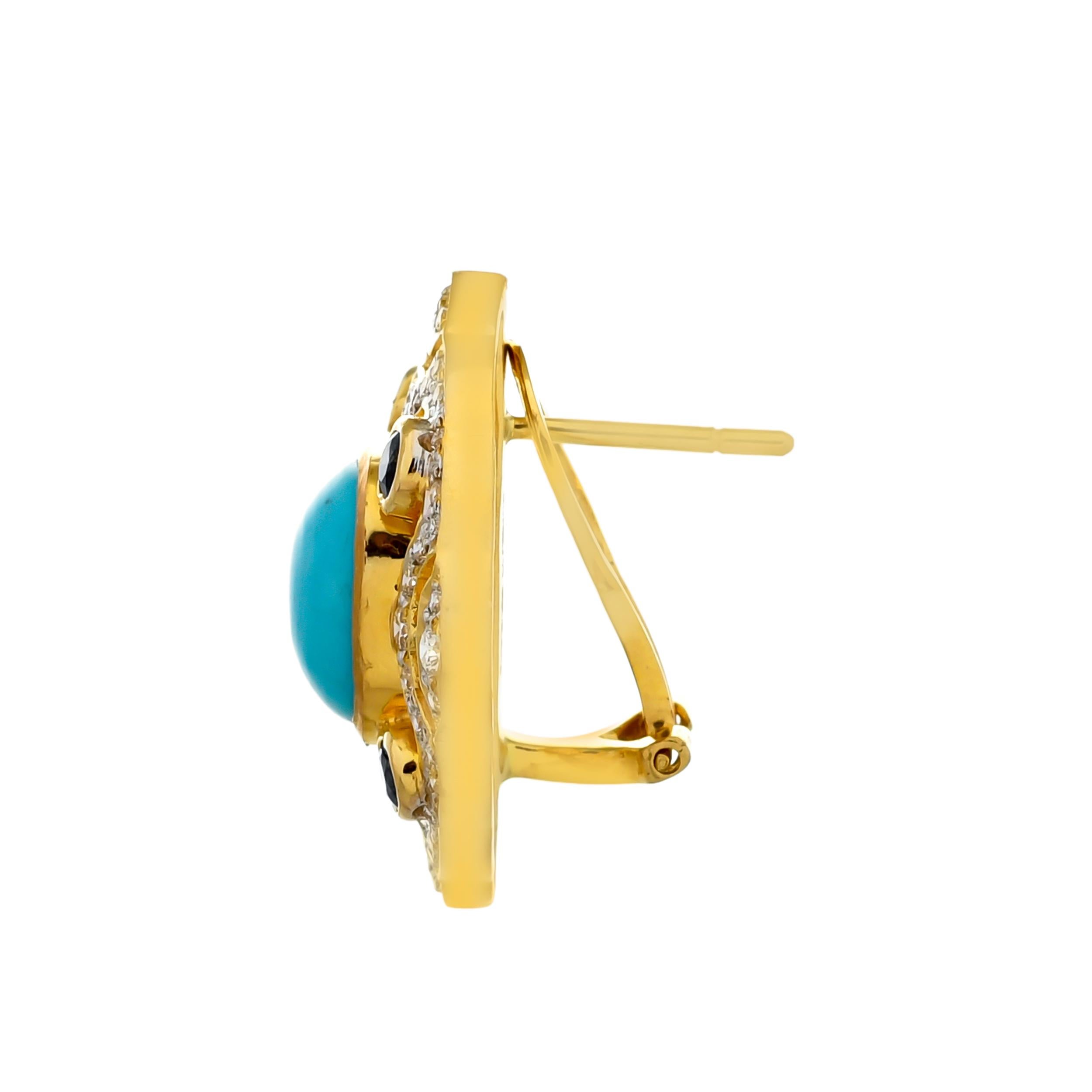 Add some sparkle to your wardrobe with these classic and chic ear studs handcrafted in 18kt yellow gold. Centring a turquoise cabochon weighing approximately 7.03 carats further accented with round shaped blue sapphire on four sides weighing