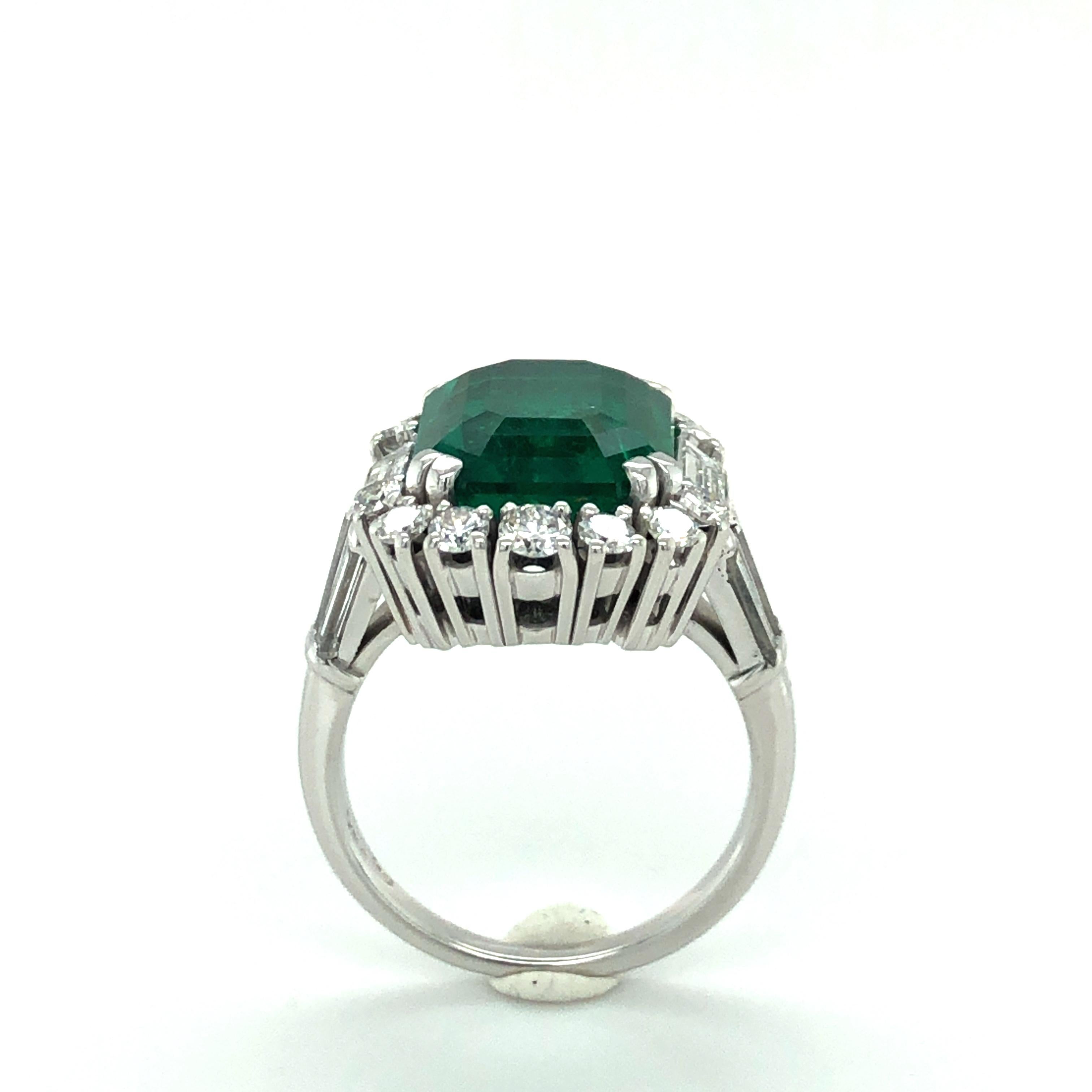 7.03 Carat Colombian Emerald and Diamond Ring in 18 Karat White Gold 3