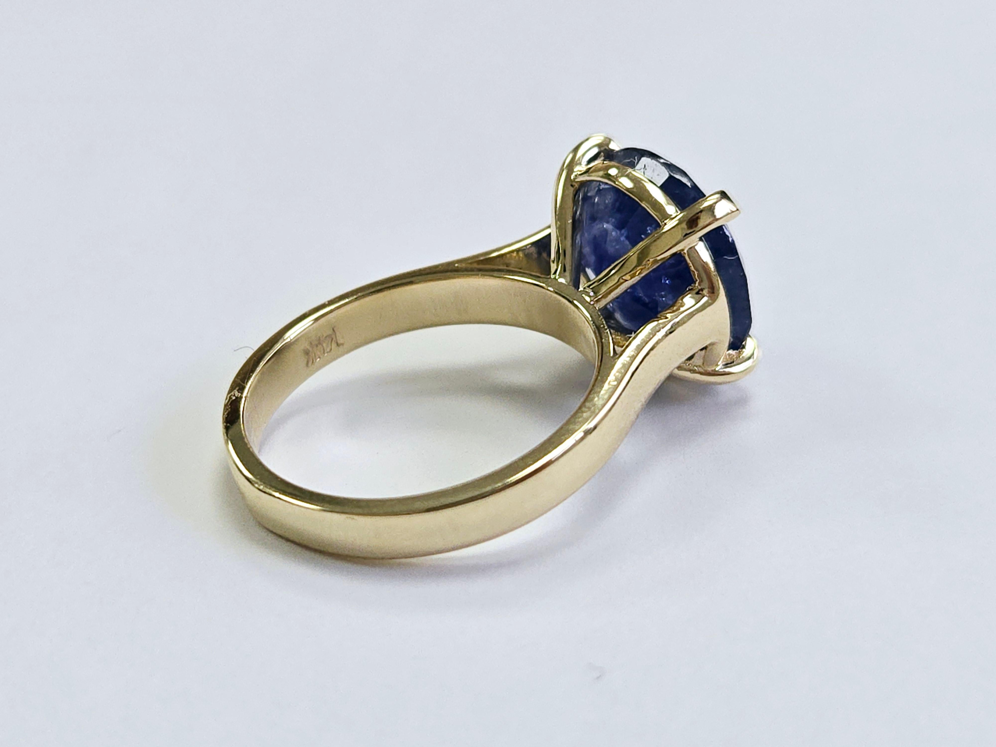 7,03 Karat runder natürlicher Saphir Ring 14 Karat Gelbgold im Zustand „Neu“ im Angebot in Great Neck Plaza, NY