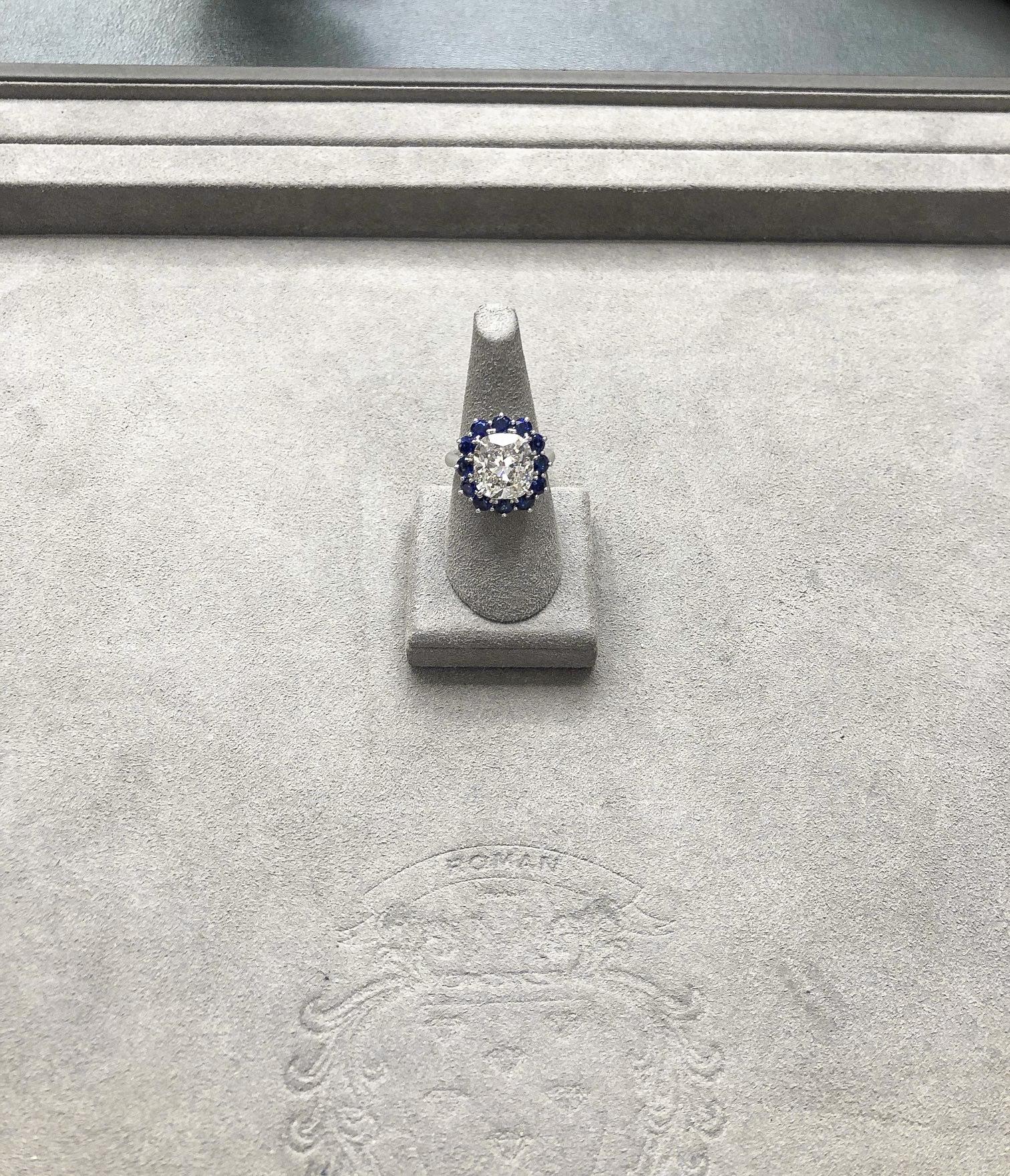 Women's Roman Malakov GIA Certified 7.04 Carat Cushion Cut Diamond Halo Engagement Ring For Sale