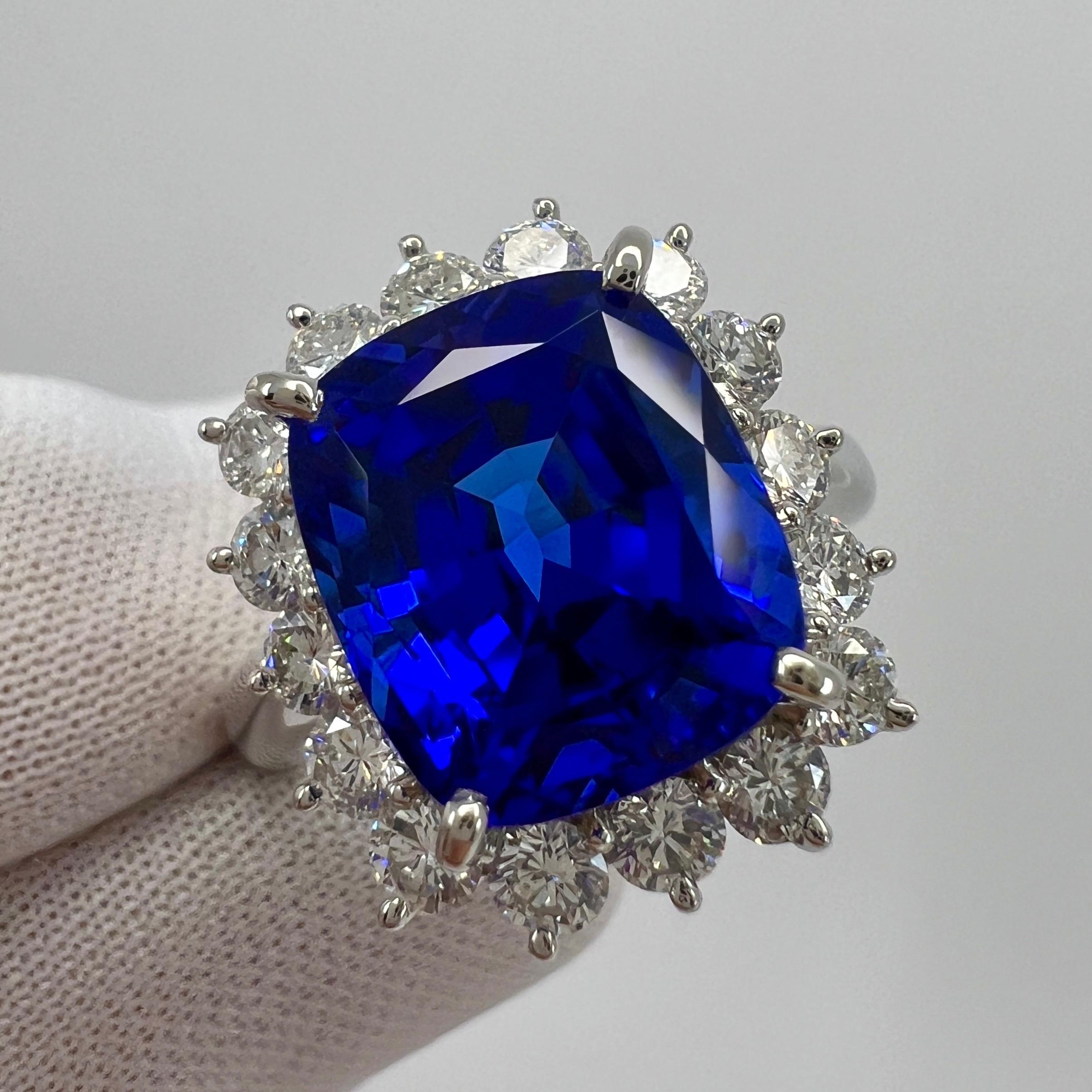7.04ct Natural Vivid Blue Violet Tanzanite Cushion Cut Diamond Cocktail Ring In Excellent Condition In Birmingham, GB