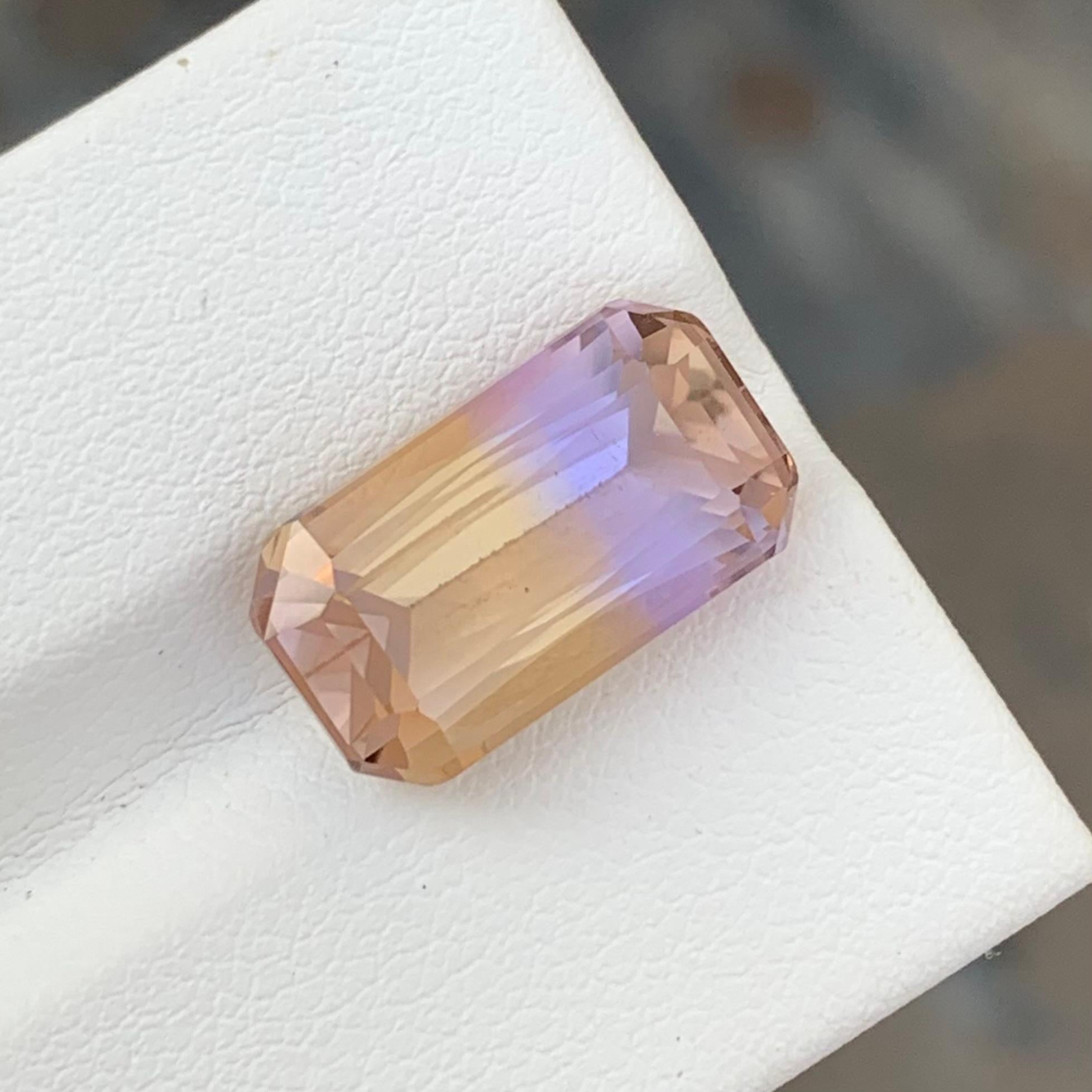 Amétrine à facettes
Poids : 7,05 carats
Dimension ; 15,2 x 8,5 x 7,2 Mm
Origine : Brésil
Couleur : violet et jaune
Forme : Émeraude
Traitement : Non
Certificat : Sur demande
.
L'amétrine est une pierre précieuse unique et captivante qui présente un