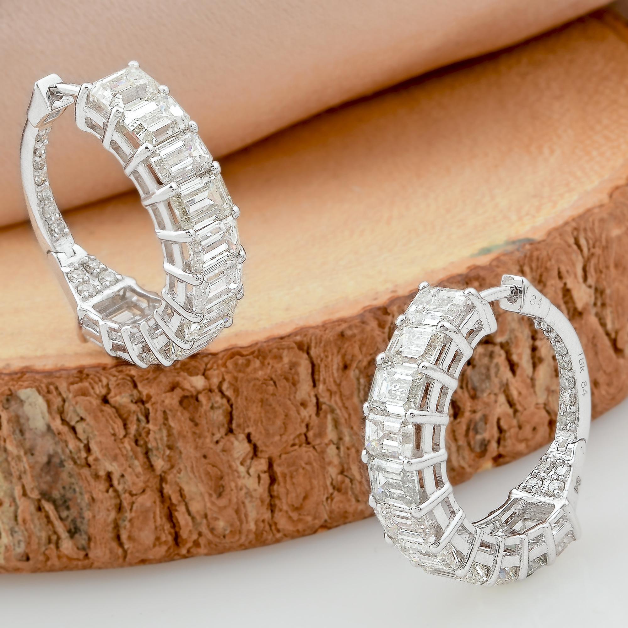 Pendientes de aro de diamantes redondos y talla esmeralda de 7,05 quilates Joyas de oro blanco de 18 quilates Moderno en venta