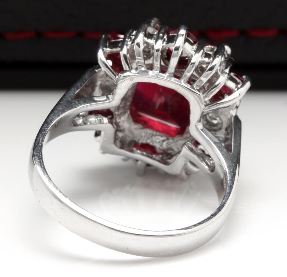 7.05 Carat Impressive Natural Red Ruby and Diamond 14 Karat White Gold Ring In New Condition For Sale In Los Angeles, CA