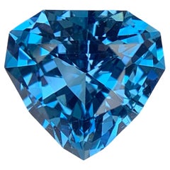 7.05 Carats Loose London Blue Topaz Gemstone Fancy Cut