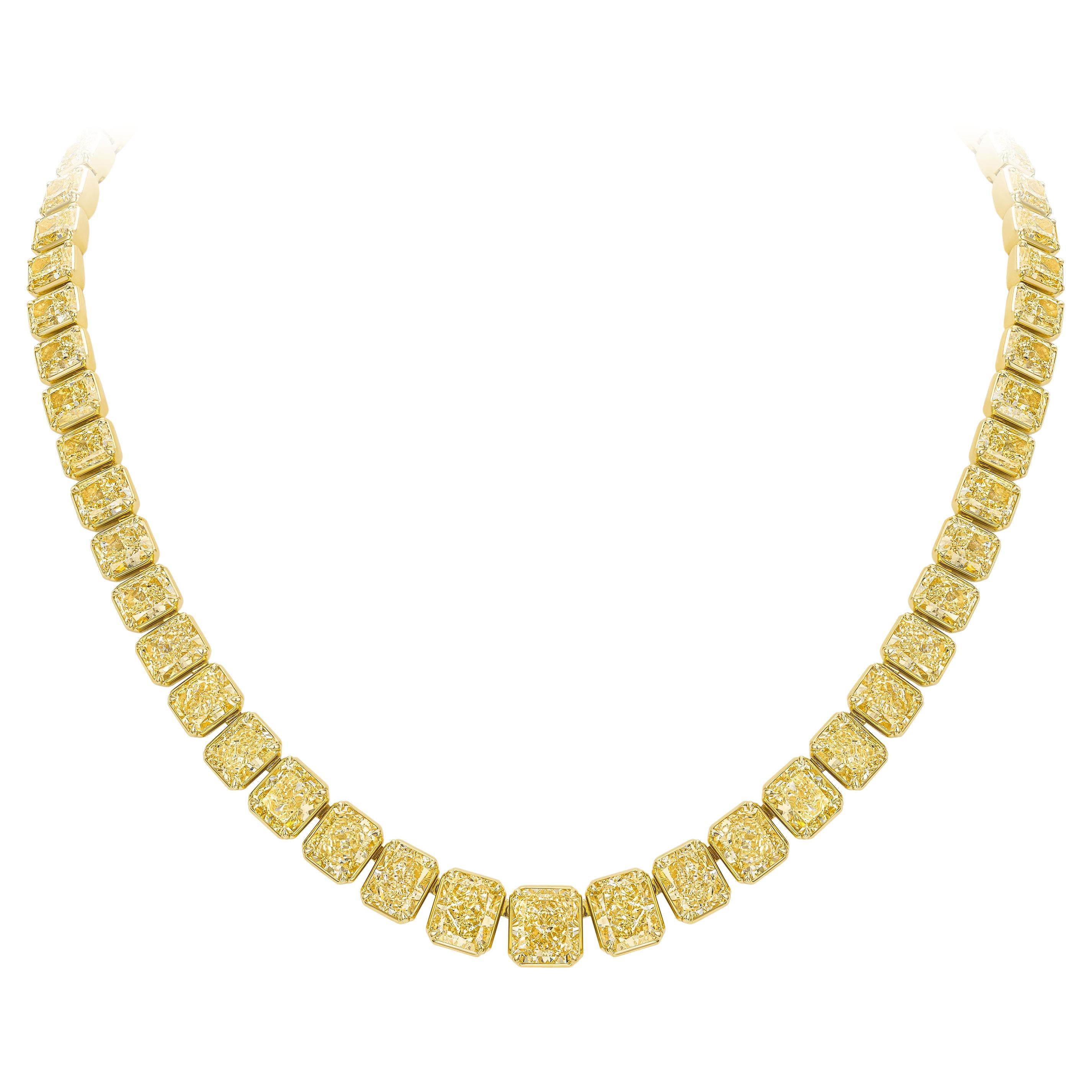 70,52 Quilates Collar de Diamantes de Corte Radiante Amarillo Fantasía en venta
