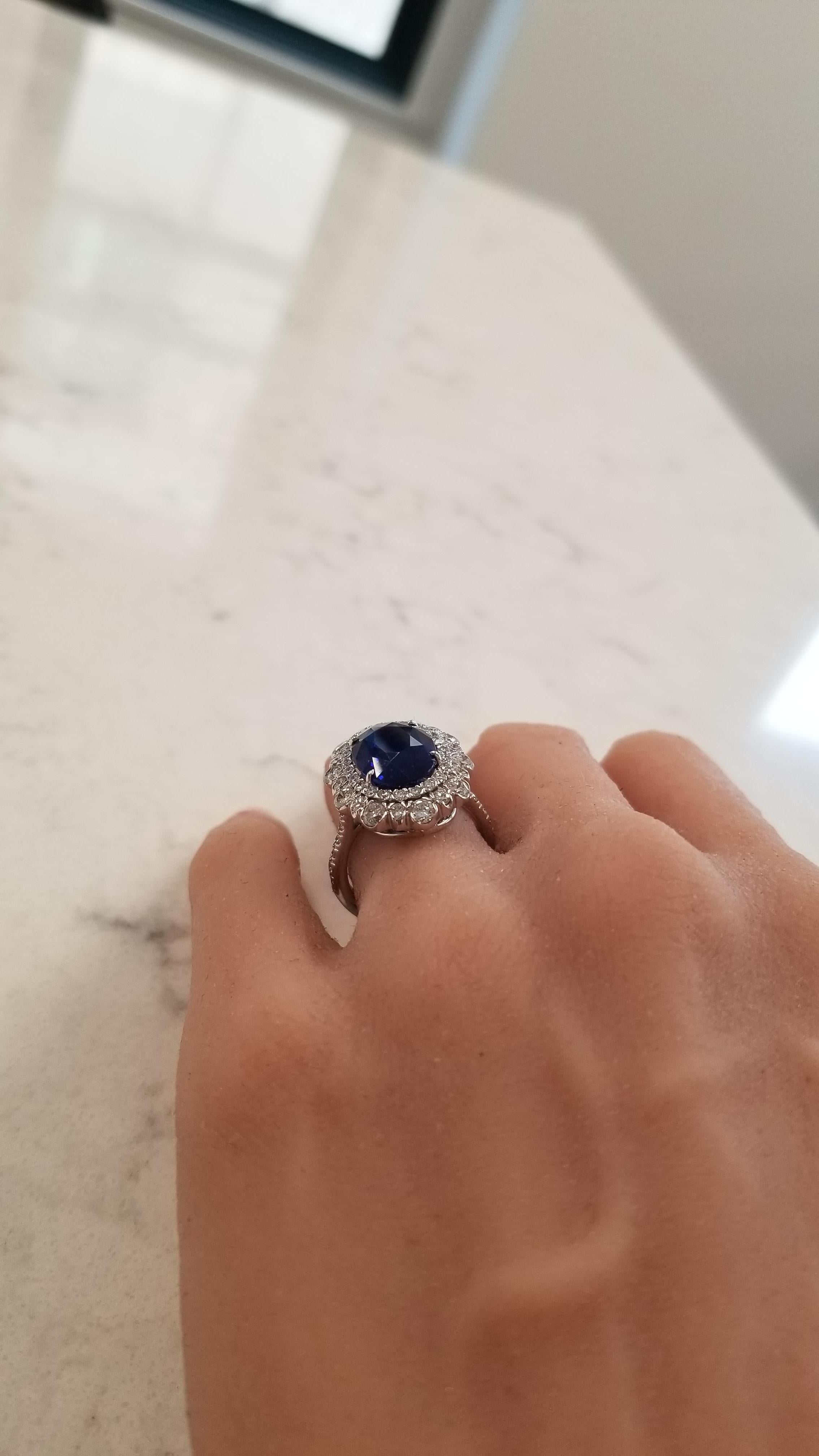 7.06 Carat Oval Blue Sapphire and Diamond Cocktail Ring in 18 Karat White Gold 2