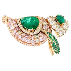 7.06 Carat Pink Diamonds and Emerald Ring 18 Karat Gold