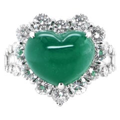7.07 Carat Natural Heart-Shape Emerald Cabochon and Diamond Ring Set in Platinum