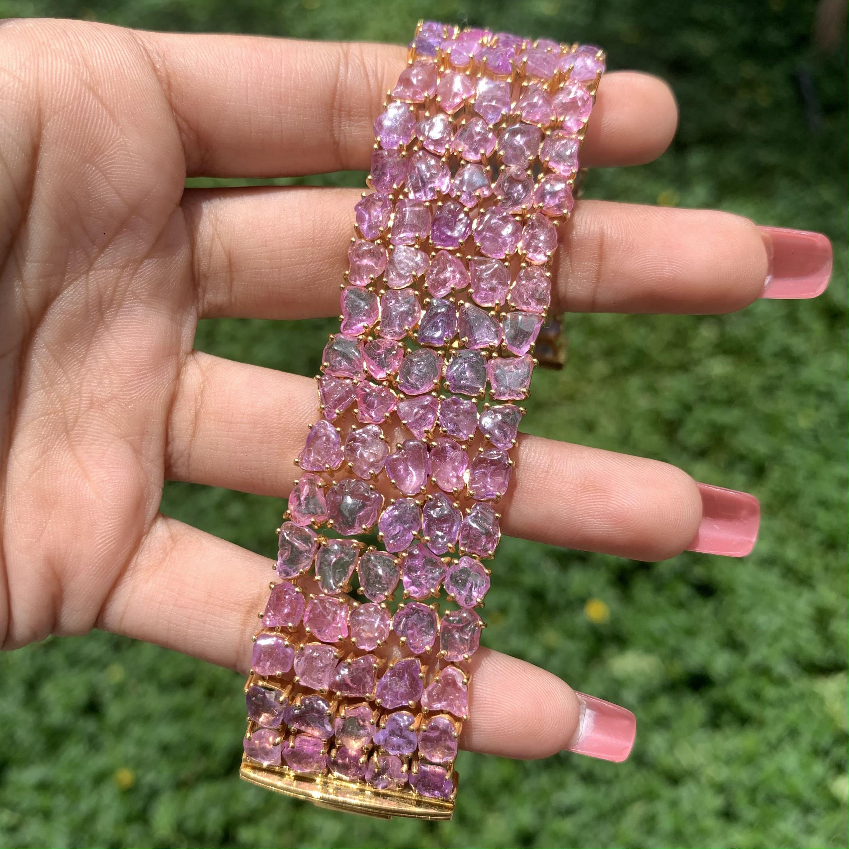 70.71 Carat Edwardian Pink Sapphire Statement Bracelet Handcrafted in 14k Gold For Sale 3