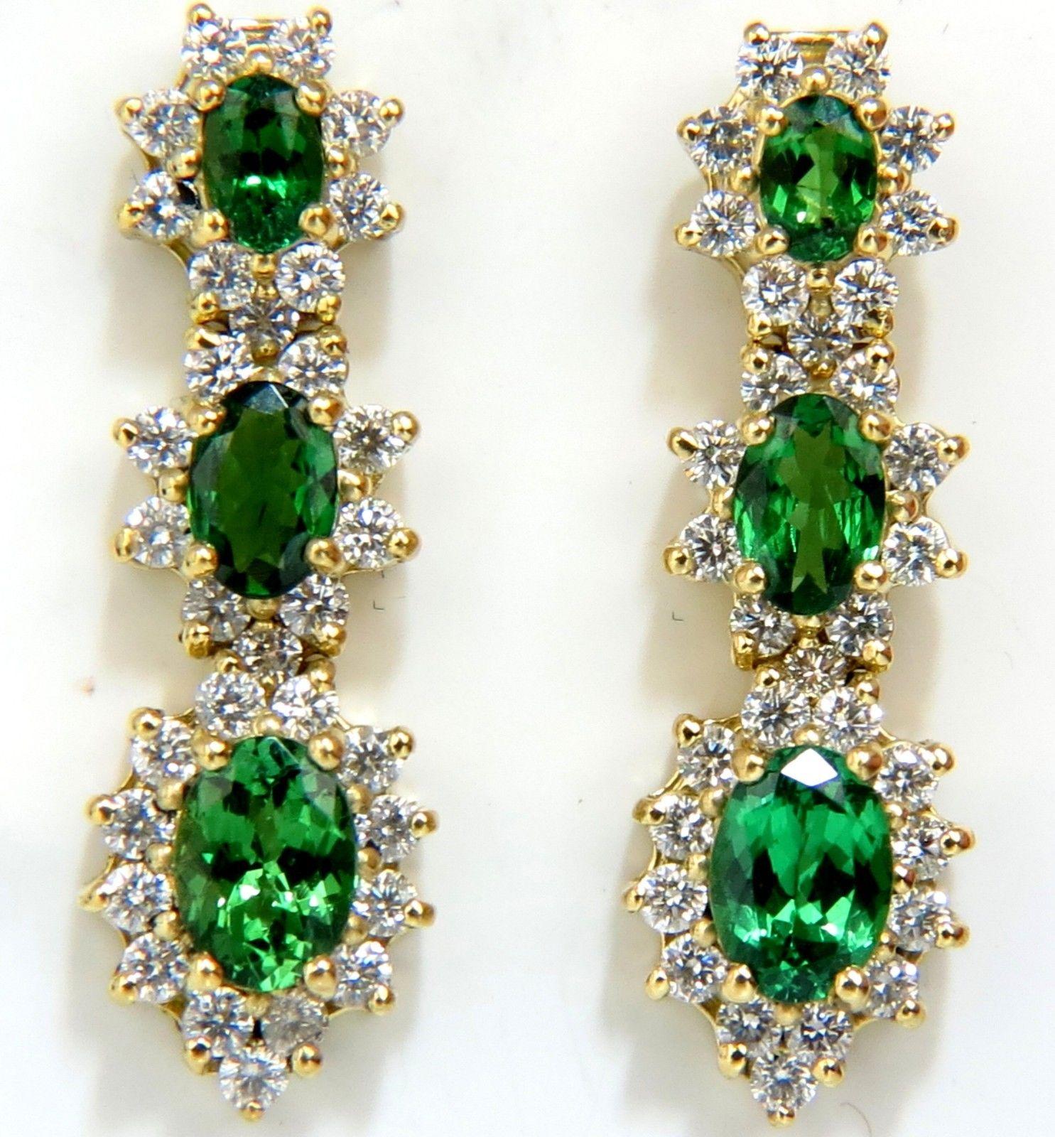 70.72 Carat Natural Tsavorites Diamond Bracelet Earrings Necklace Suite For Sale 3
