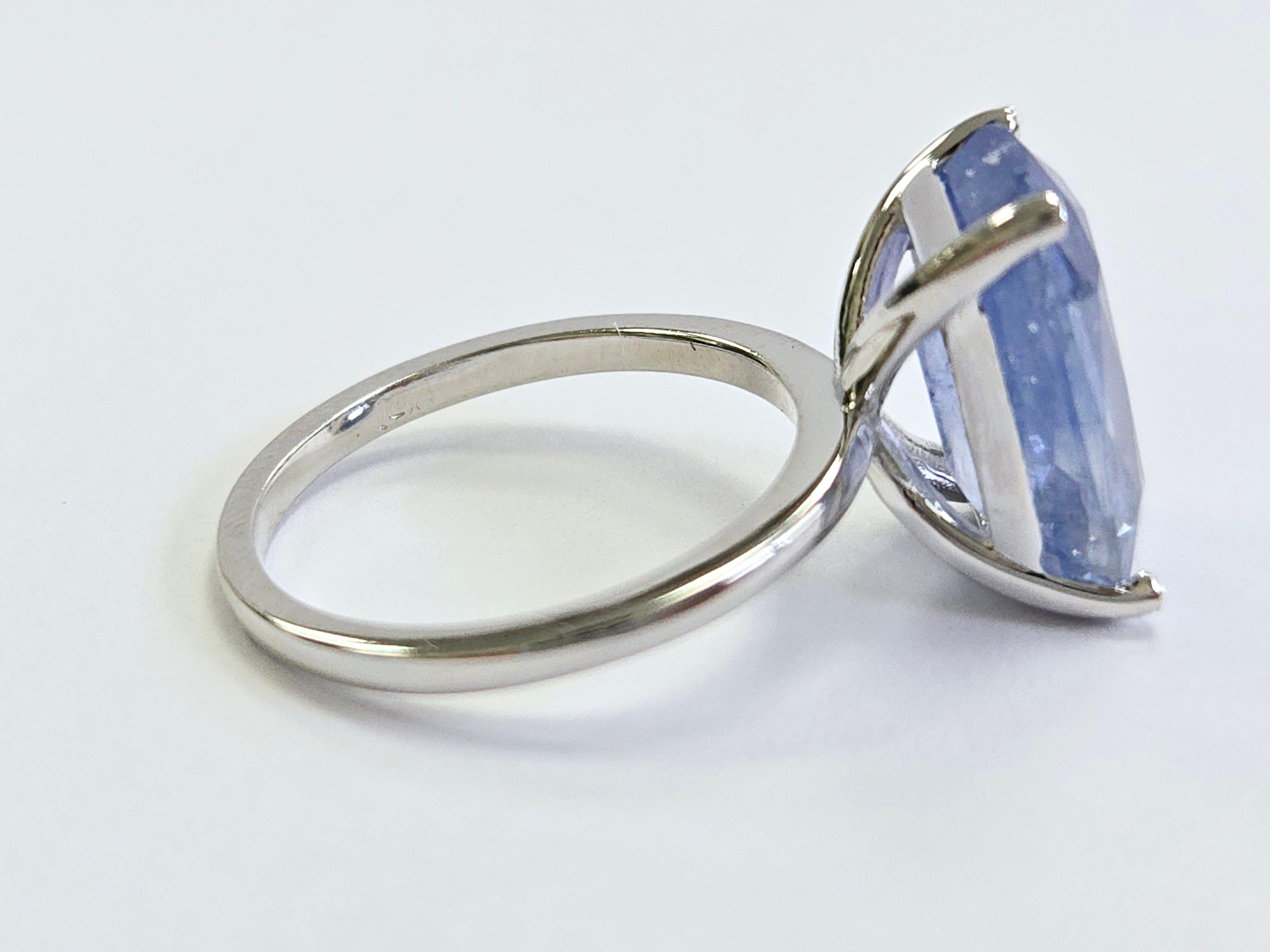 7.08 Carats Emerald Cut Pastel Natural Sapphire Ring 14 Karat White Gold For Sale 2