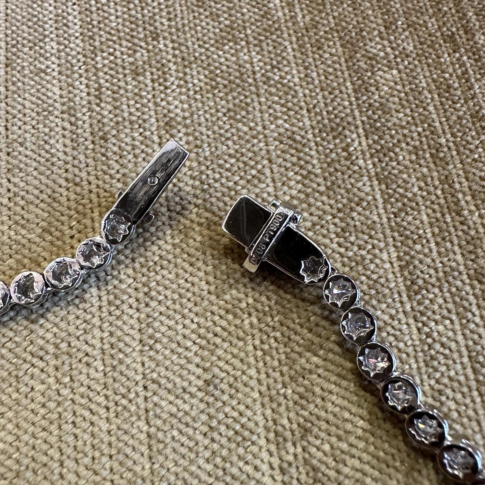 Collana Tennis graduata con diamanti naturali da 7,08 cttw in platino in vendita 1