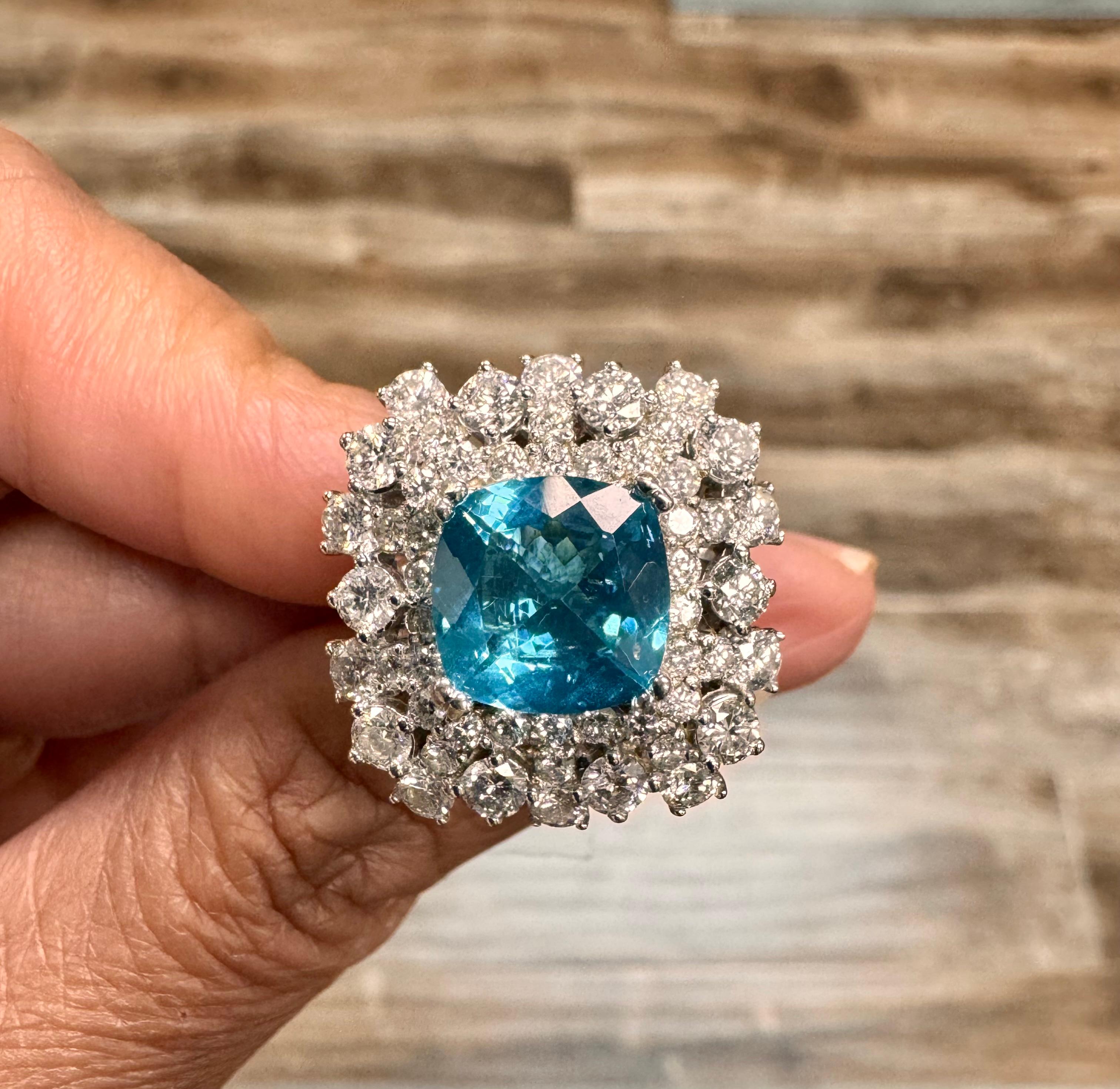 Cocktailring aus Weißgold mit 7.09 Karat Apatit und Diamant im Zustand „Neu“ im Angebot in Los Angeles, CA