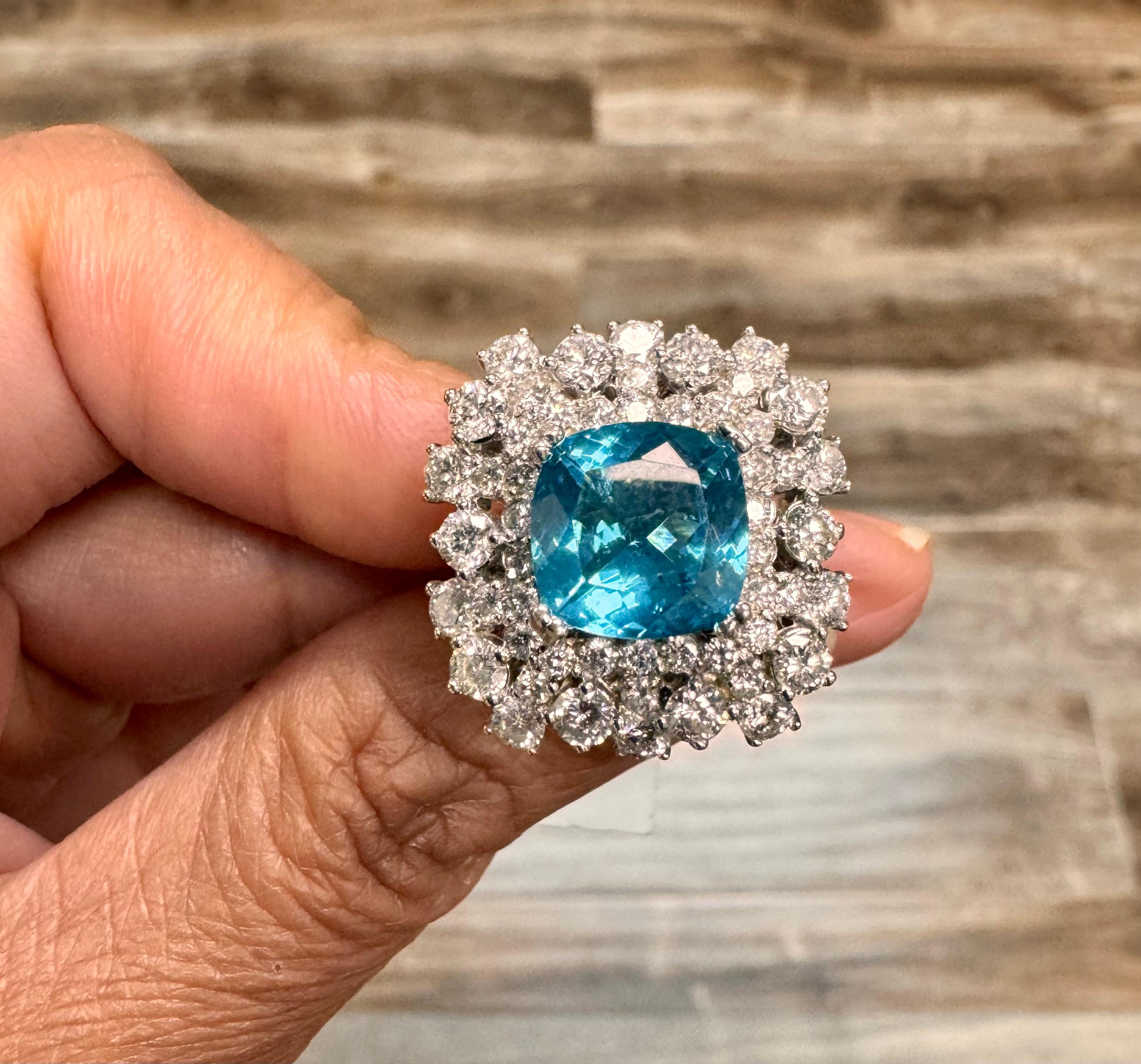 Cocktailring aus Weißgold mit 7.09 Karat Apatit und Diamant Damen im Angebot