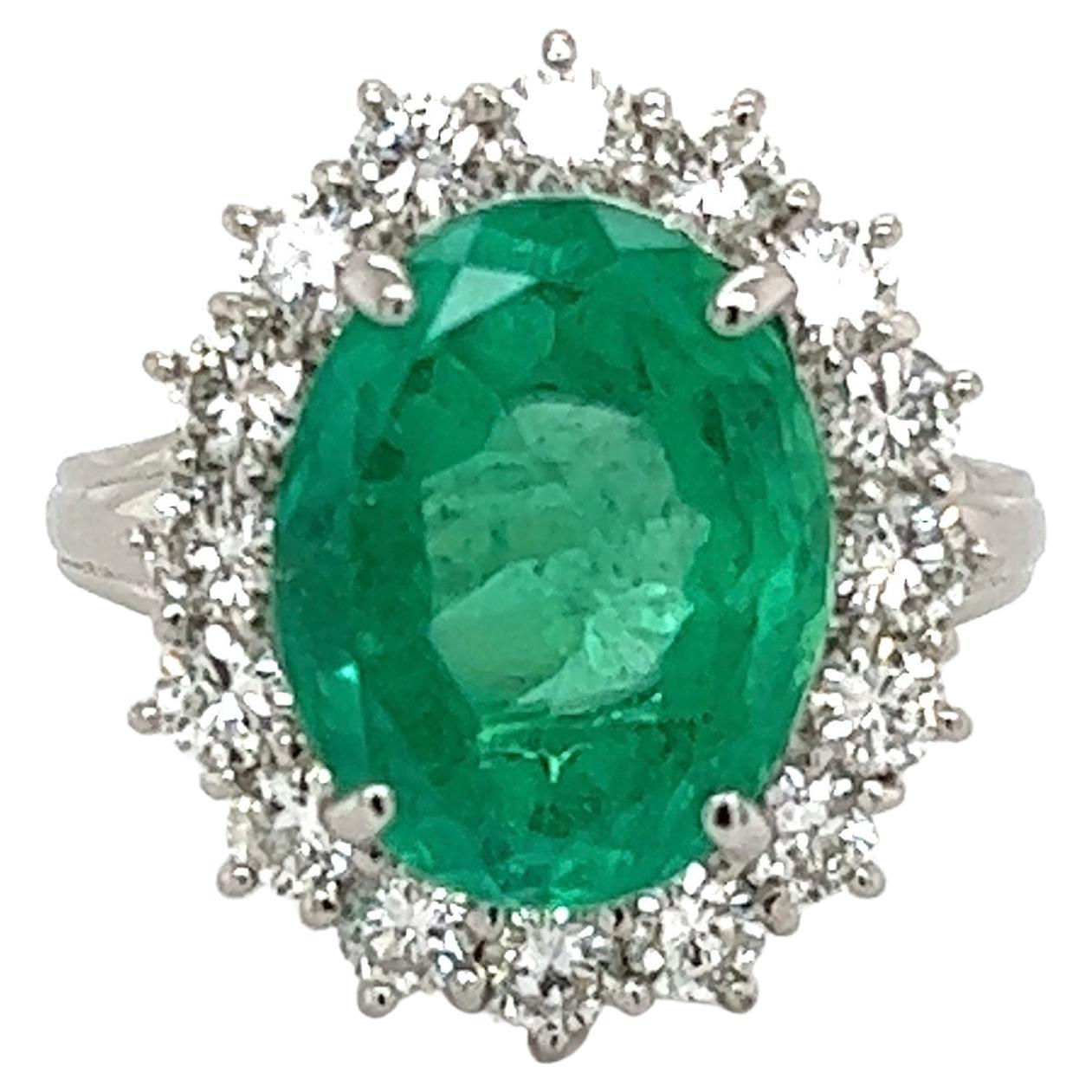 7.09 Carat Emerald GIA and Diamond Platinum Cocktail Ring Estate Fine Jewelry For Sale