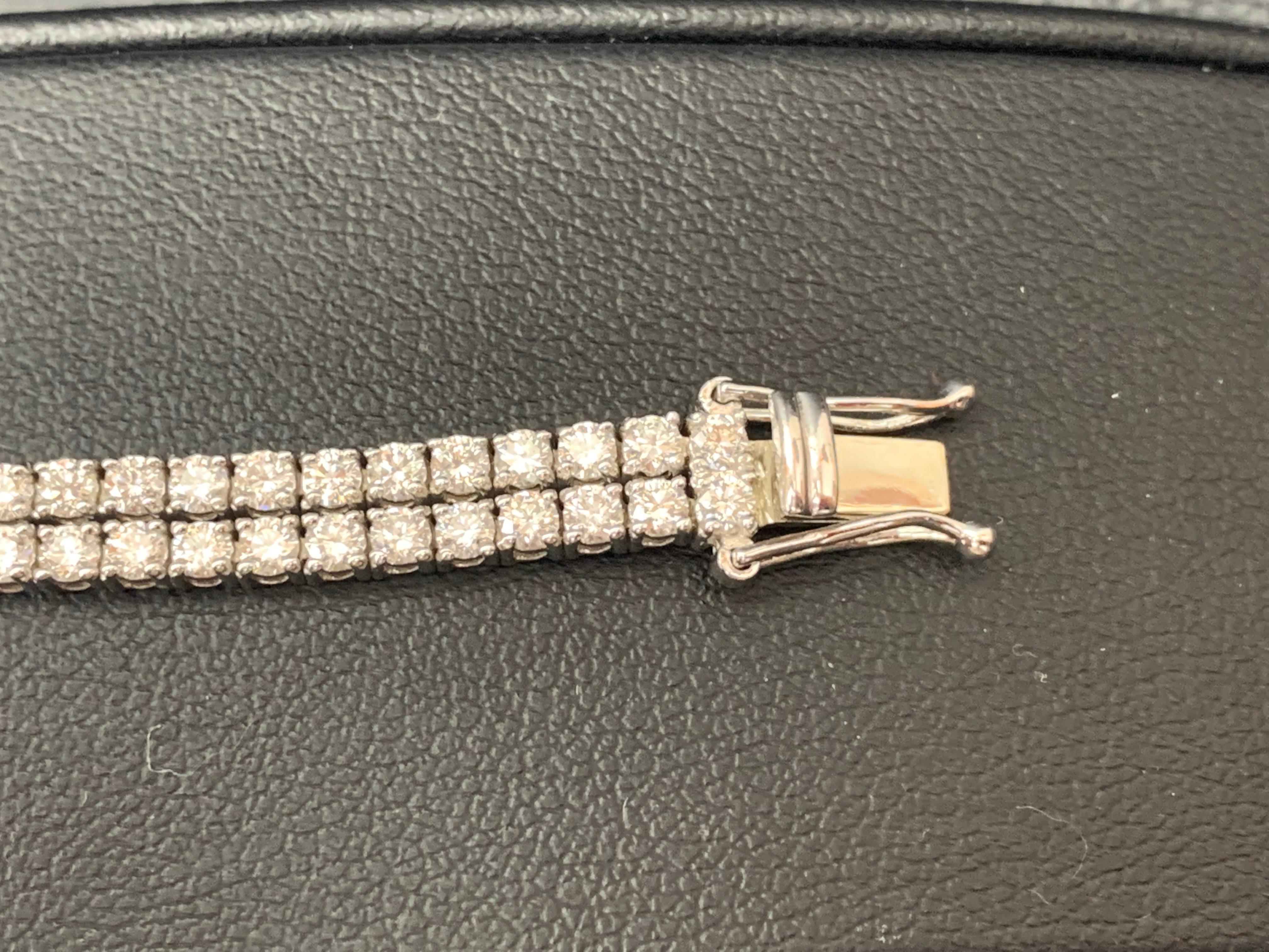 7.09 Carat Round Cut Diamond Three-Row Bracelet In New Condition For Sale In NEW YORK, NY