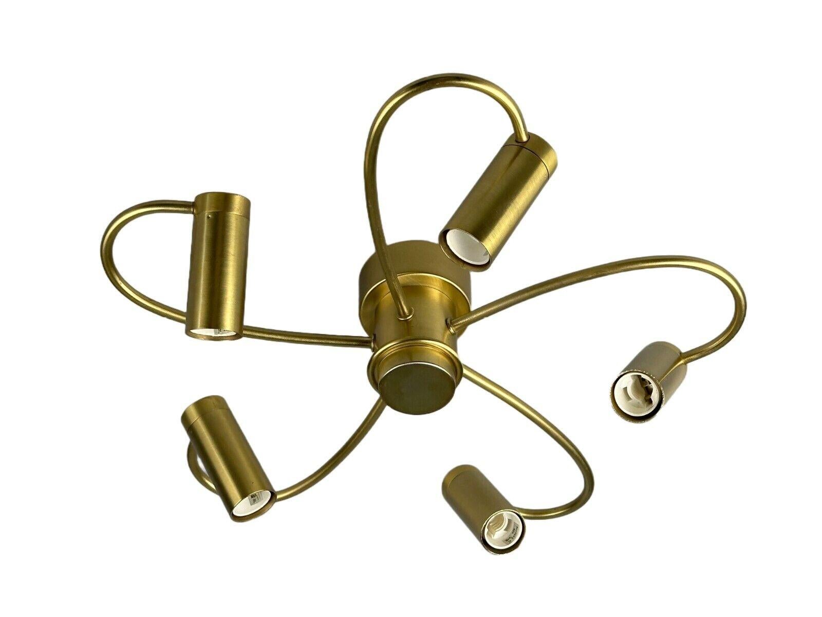 Plafonnier à 5 ampoules Sputnik des années 70 par Honsel Leuchten Allemagne Âge de l'espace

Objet : lampe de plafond

Fabricant : Honsel lights

Condit : bon

Âge : vers 1970

Dimensions :

Diamètre = 40cm
Hauteur = 11cm

Autres notes :

5x douille