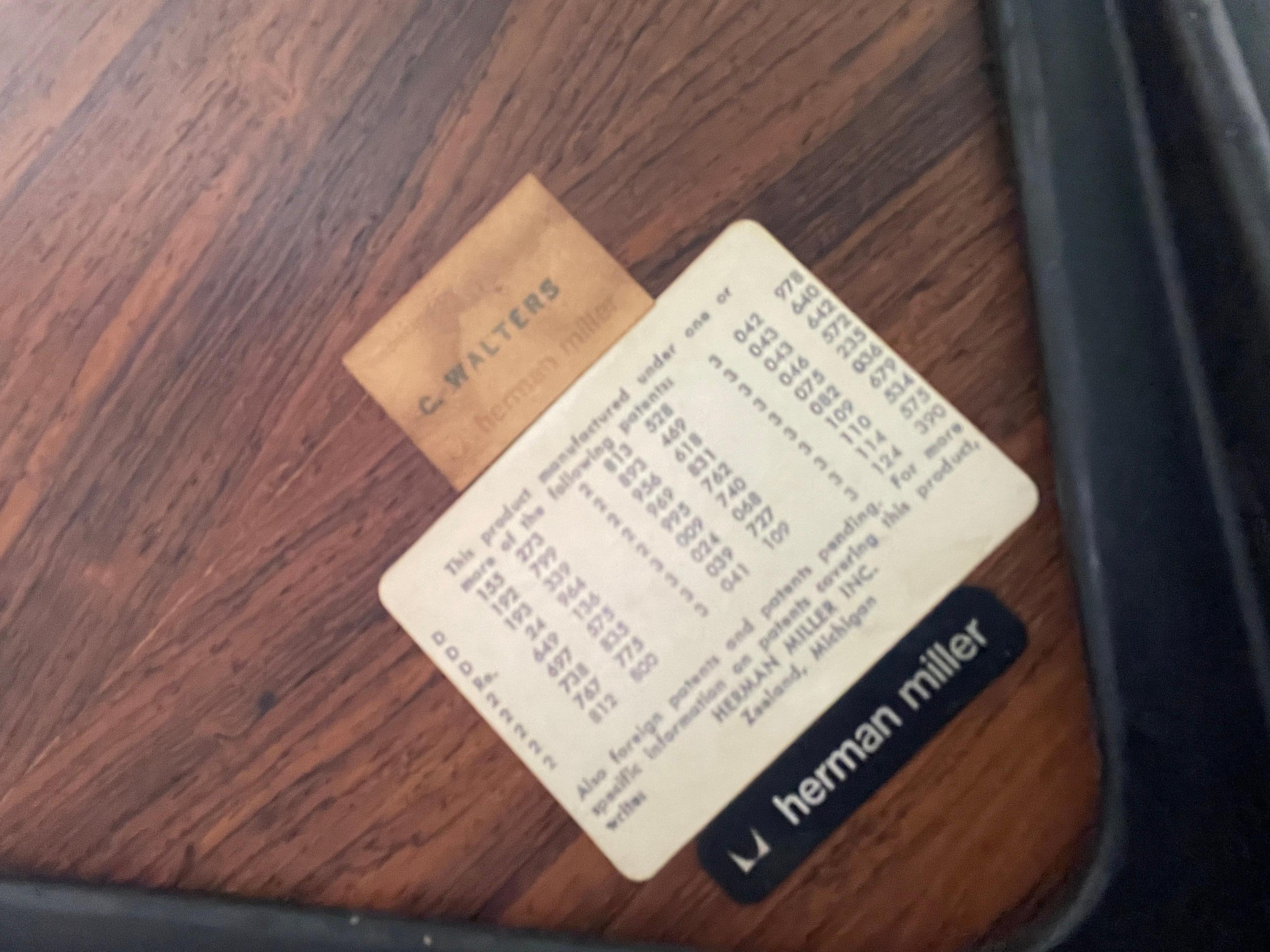 70s 80s Eames for Herman Miller 670/671 Lounge Chair and Ottoman For Sale 5