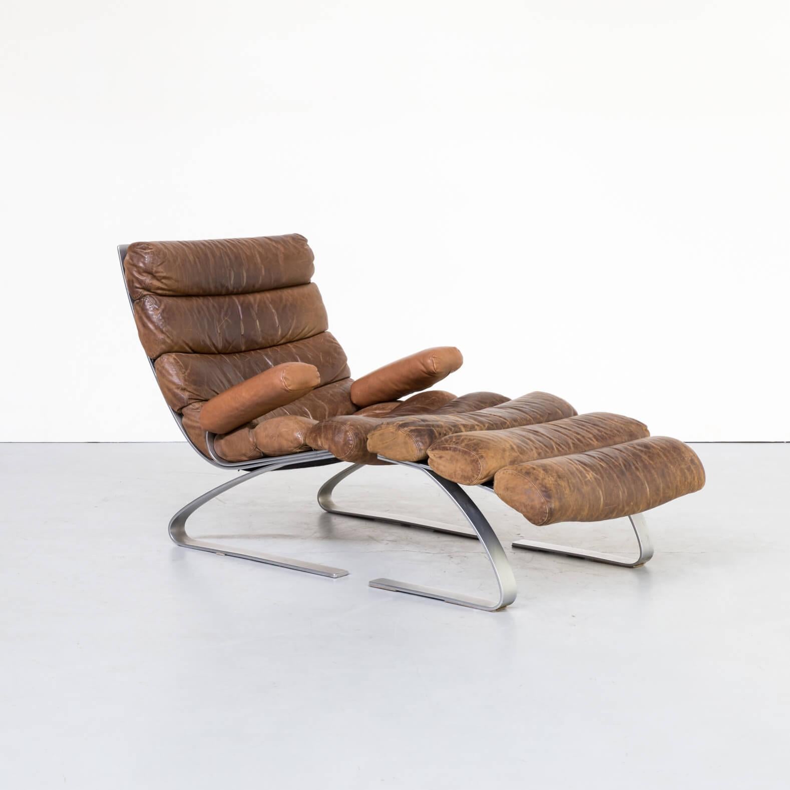 1970s Adolf & Schräpfer ‘Sinus’ Chair and Ottoman for COR For Sale 1