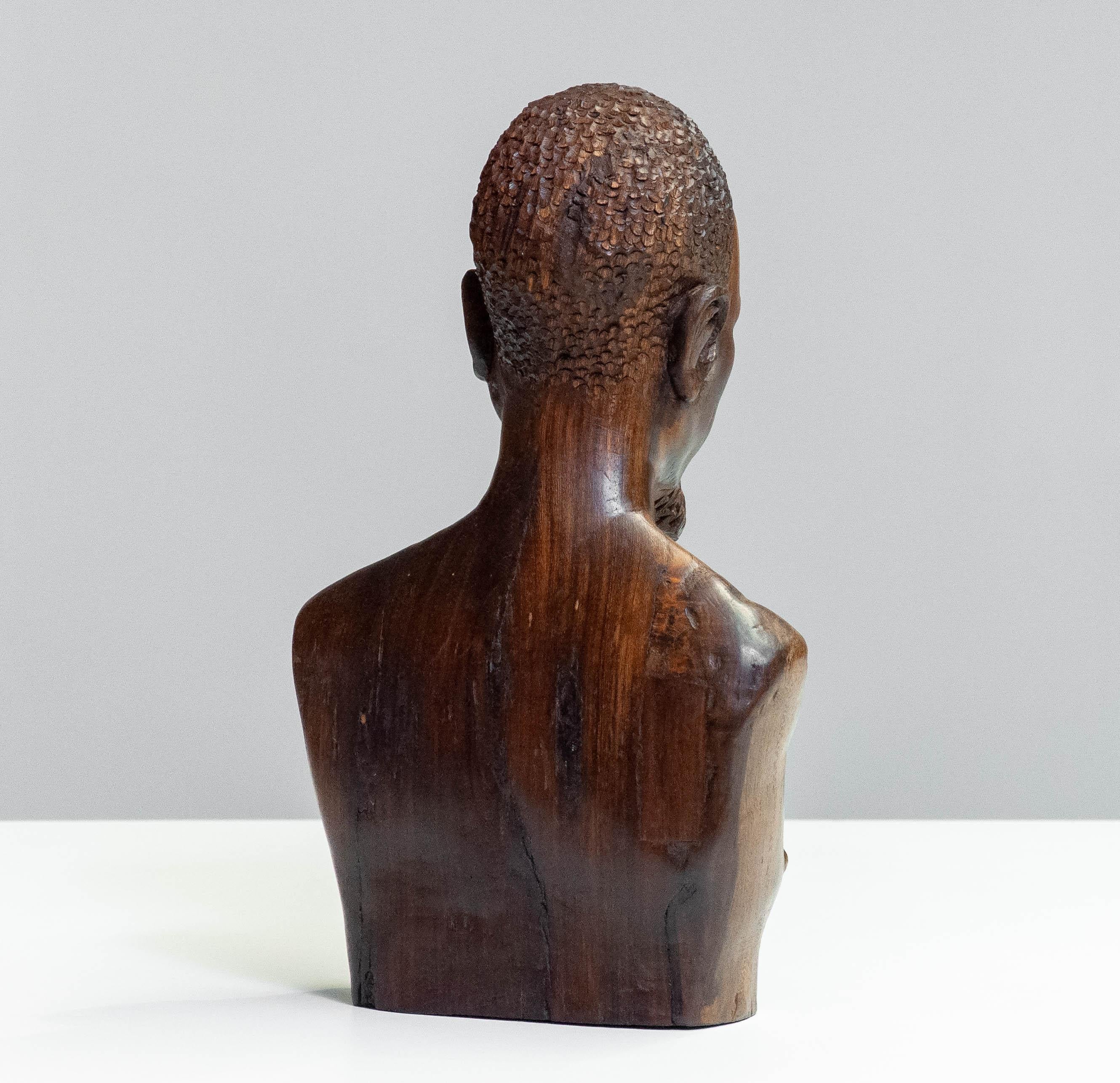 Brutalist African Wooden Sculpture / Bust of a Man Carved Out of Piece of Palissander, 70s For Sale