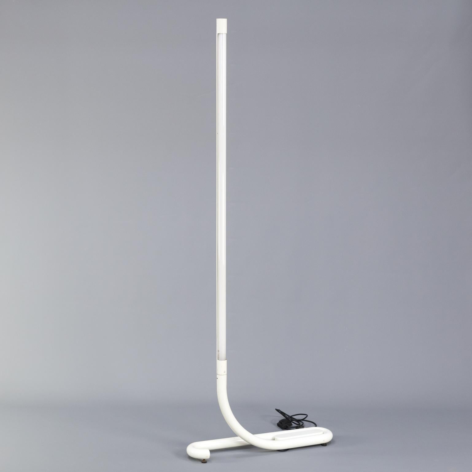 1970s Aldo van den Nieuwelaar TC2 Tubular Floor Lamp for Artimeta For Sale 2