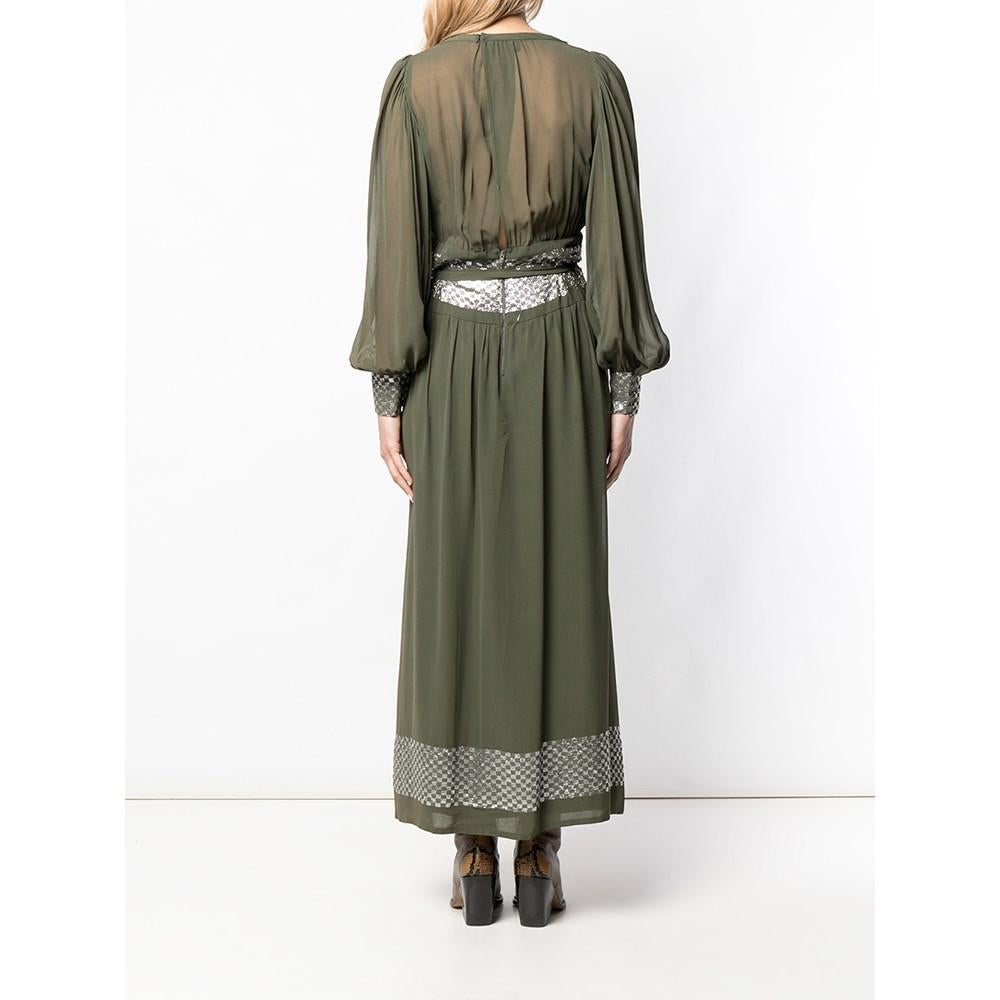 70s A.N.G.E.L.O. Vintage Cult long khaki gossamer silk dress. Round collar, silver checked insert at waist, sleeves and bottom. Belted waist and buttoned cuffs. Rear zip fastening.

Size: 42 IT

Flat measurements
Height: 138 cm
Bust: 43