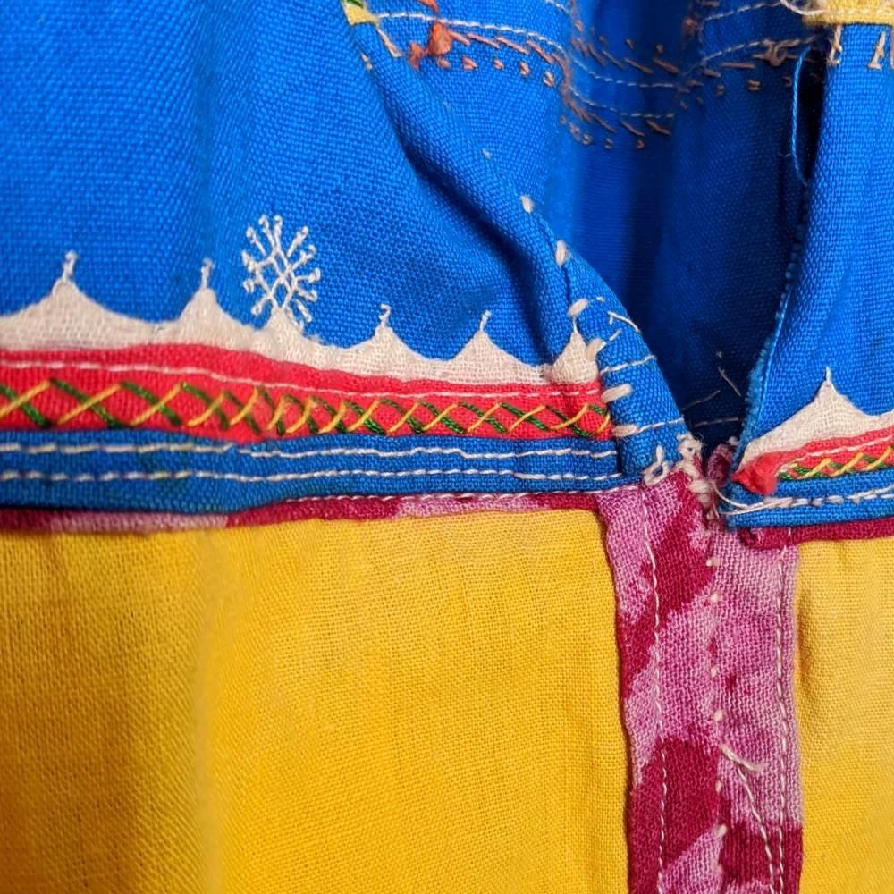 70s A.N.G.E.L.O. Vintage Cult multicolor cotton Rajasthani knee-length skirt For Sale 3