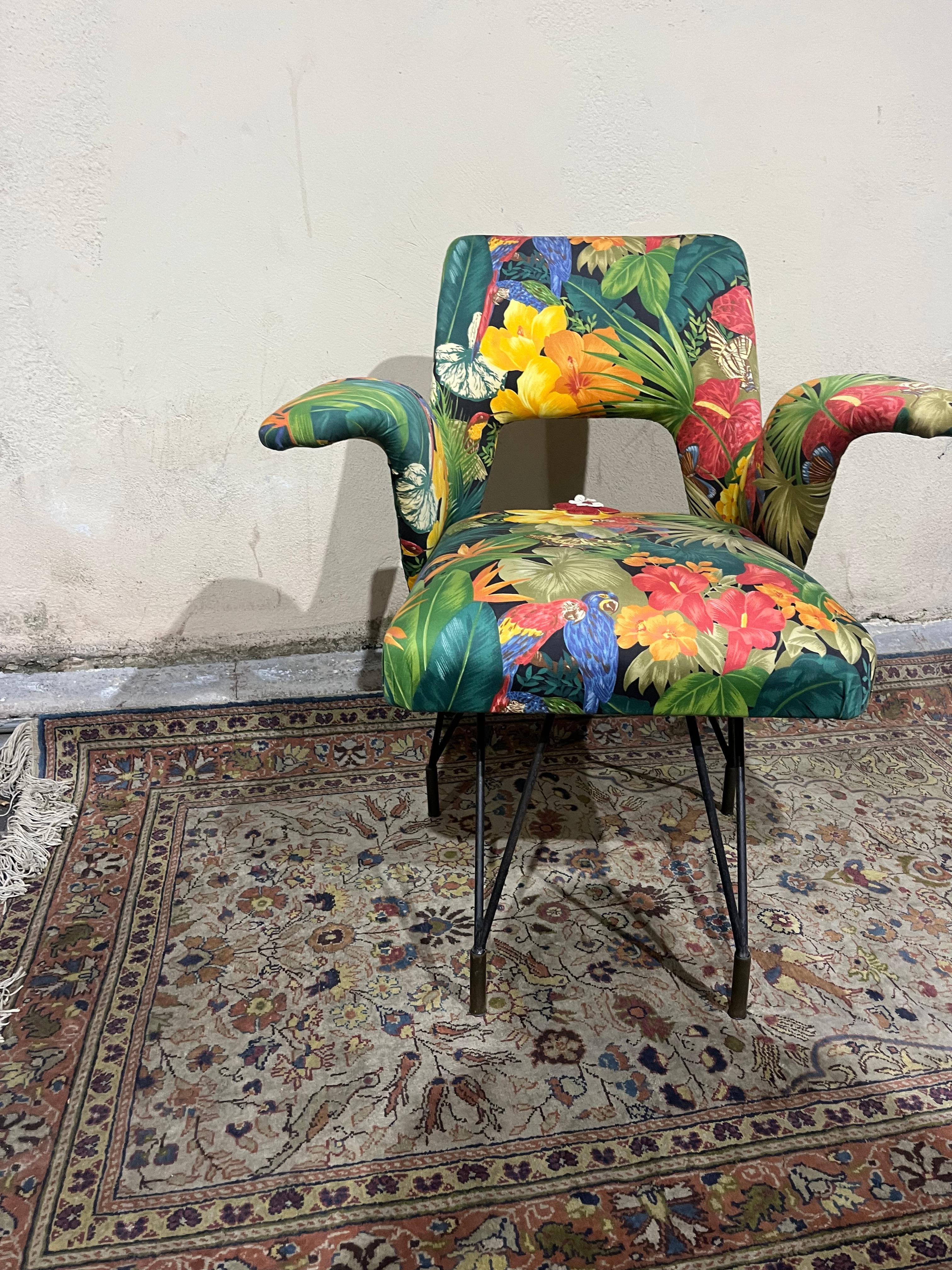 sillón de los años 70 de Gastone Rinaldi en Bueno estado para la venta en Catania, IT