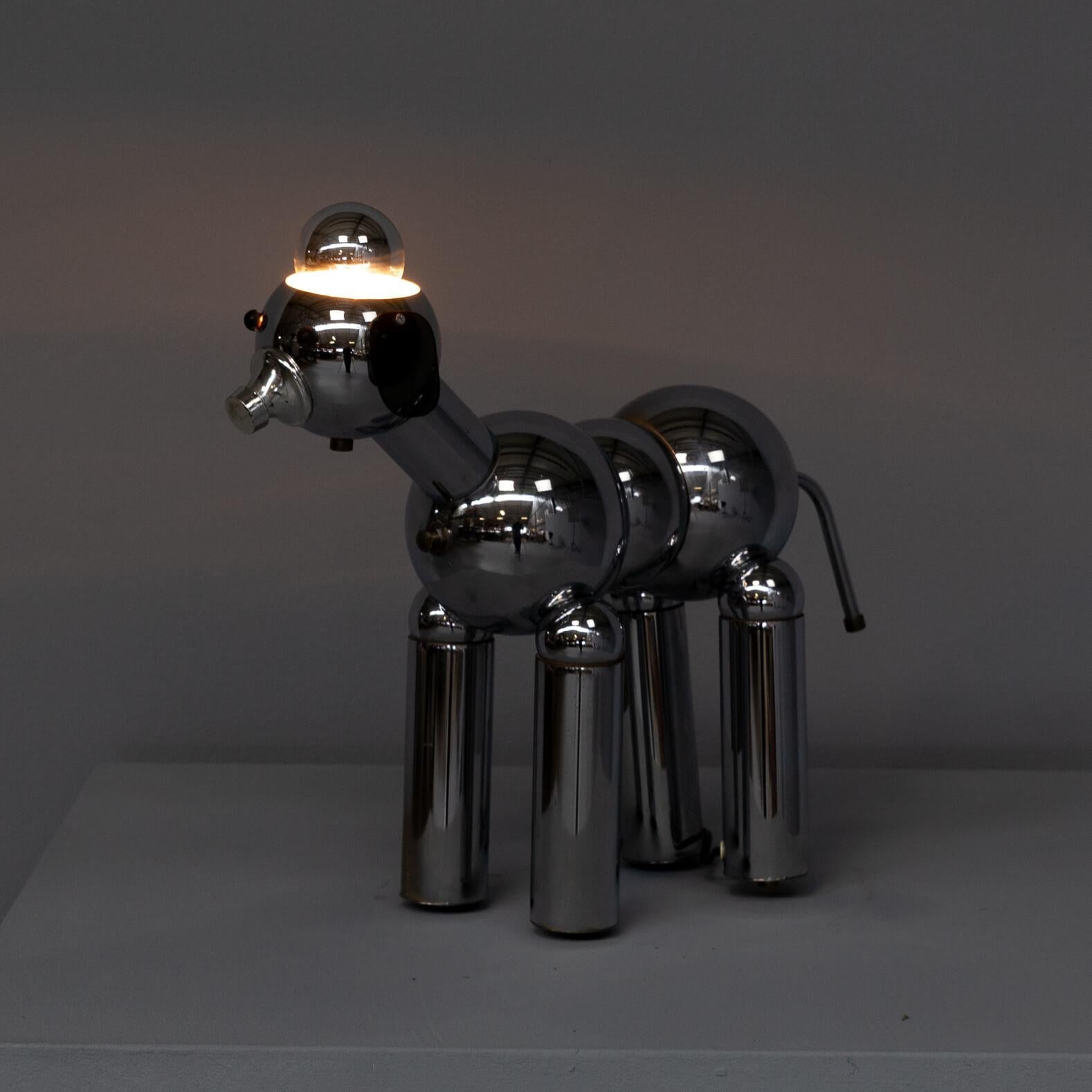 Torino Lamp Company is born from artistry expertise and later evolved in industrial reality. Only building lamps like art objects in high quality. In the range of chromed robotic lamps the firm introduced in the 1970s to the market there was and