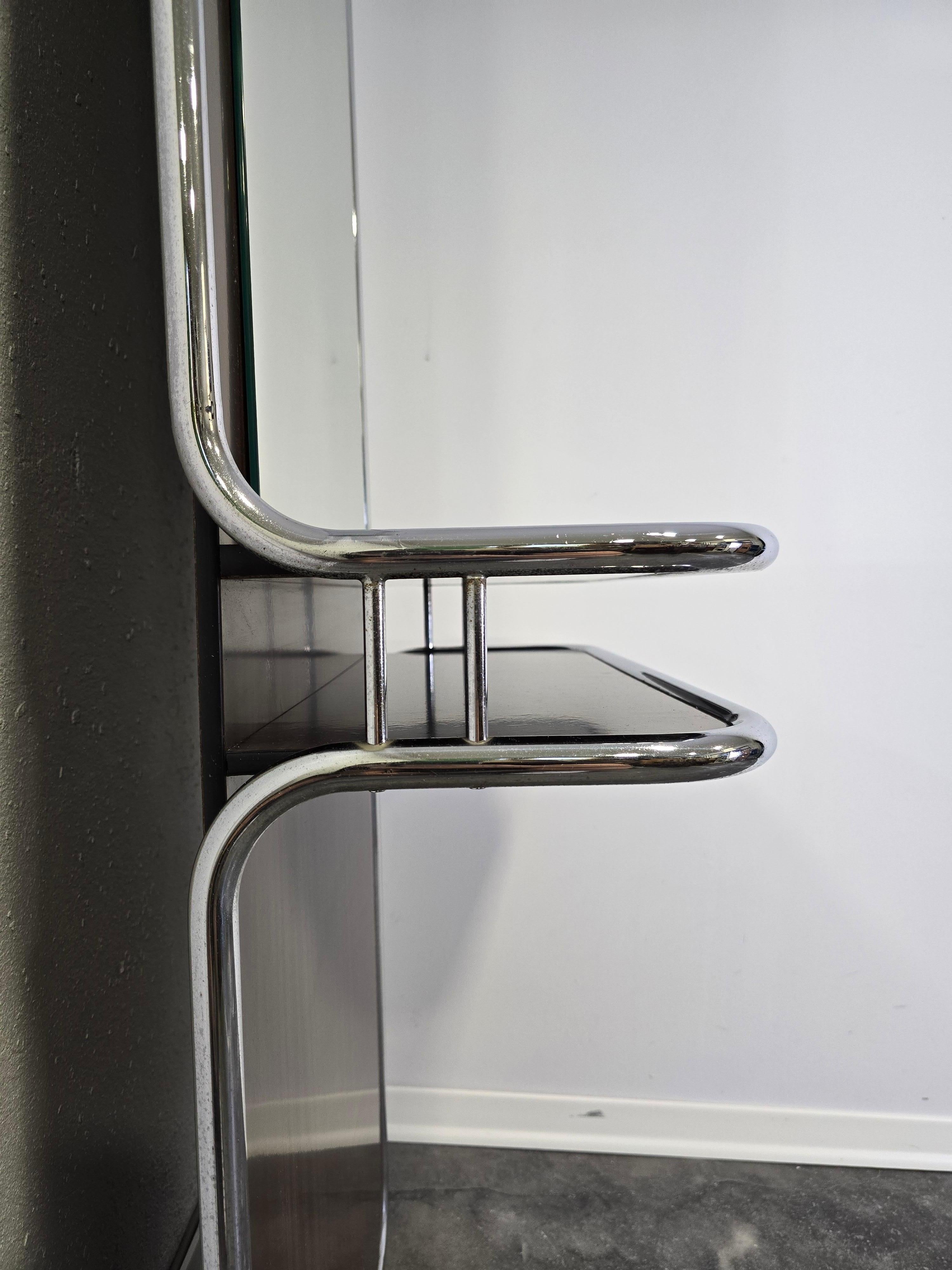 Specchio BAUHAS anni '70 con Noce in vendita 4