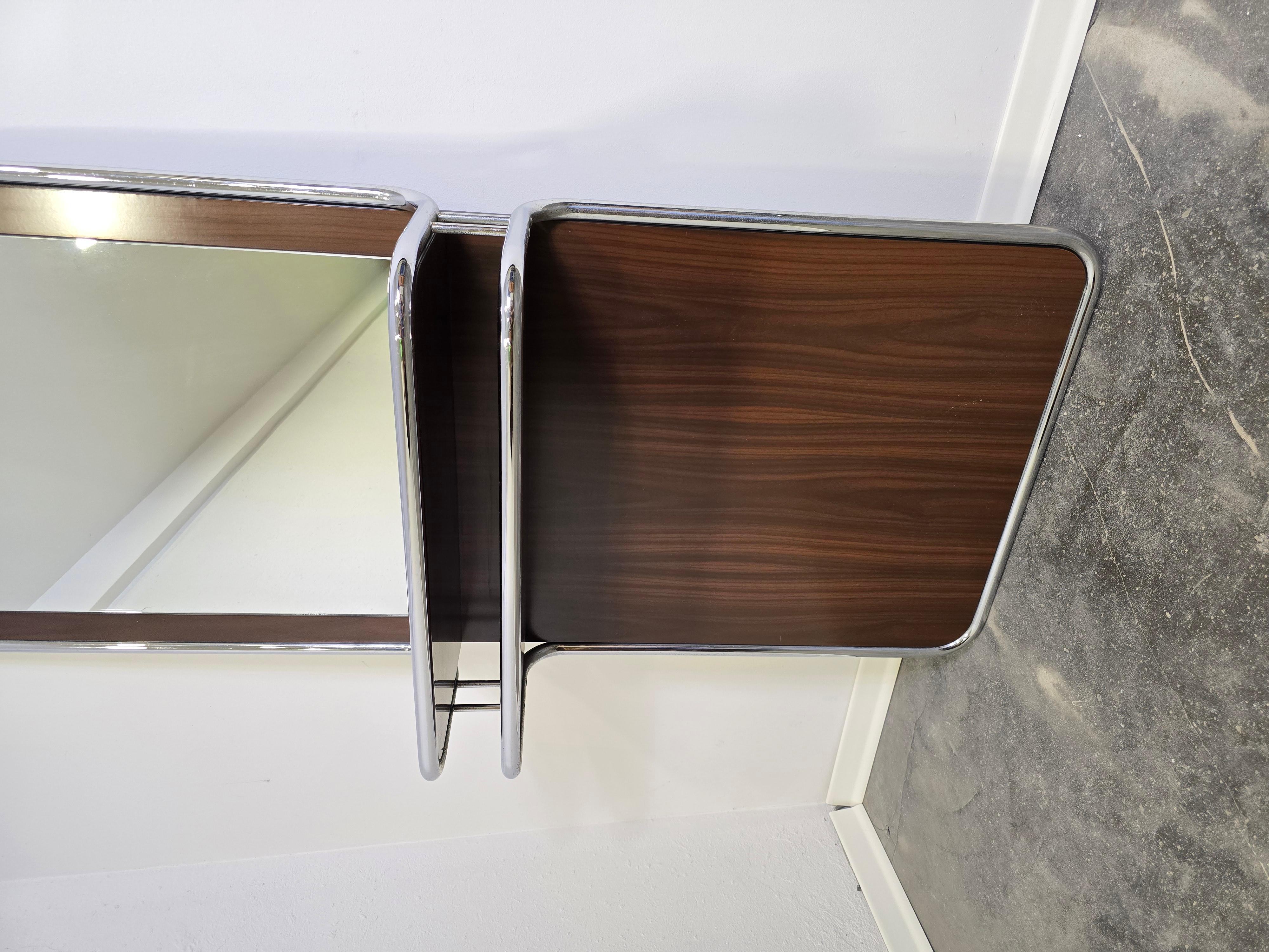 Specchio BAUHAS anni '70 con Noce in vendita 1