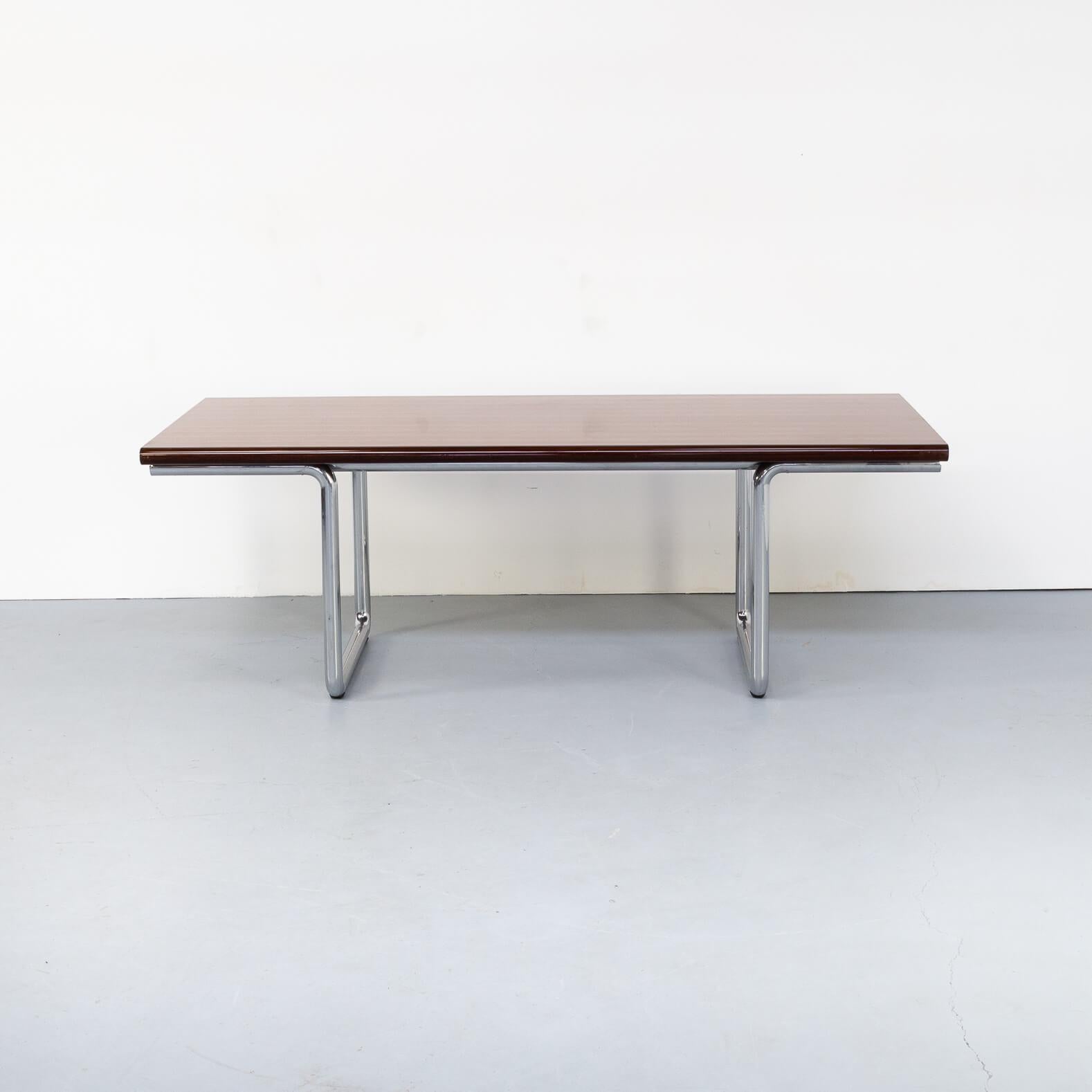 1970s Bauhaus Style Executive Desk Table In Good Condition For Sale In Amstelveen, Noord